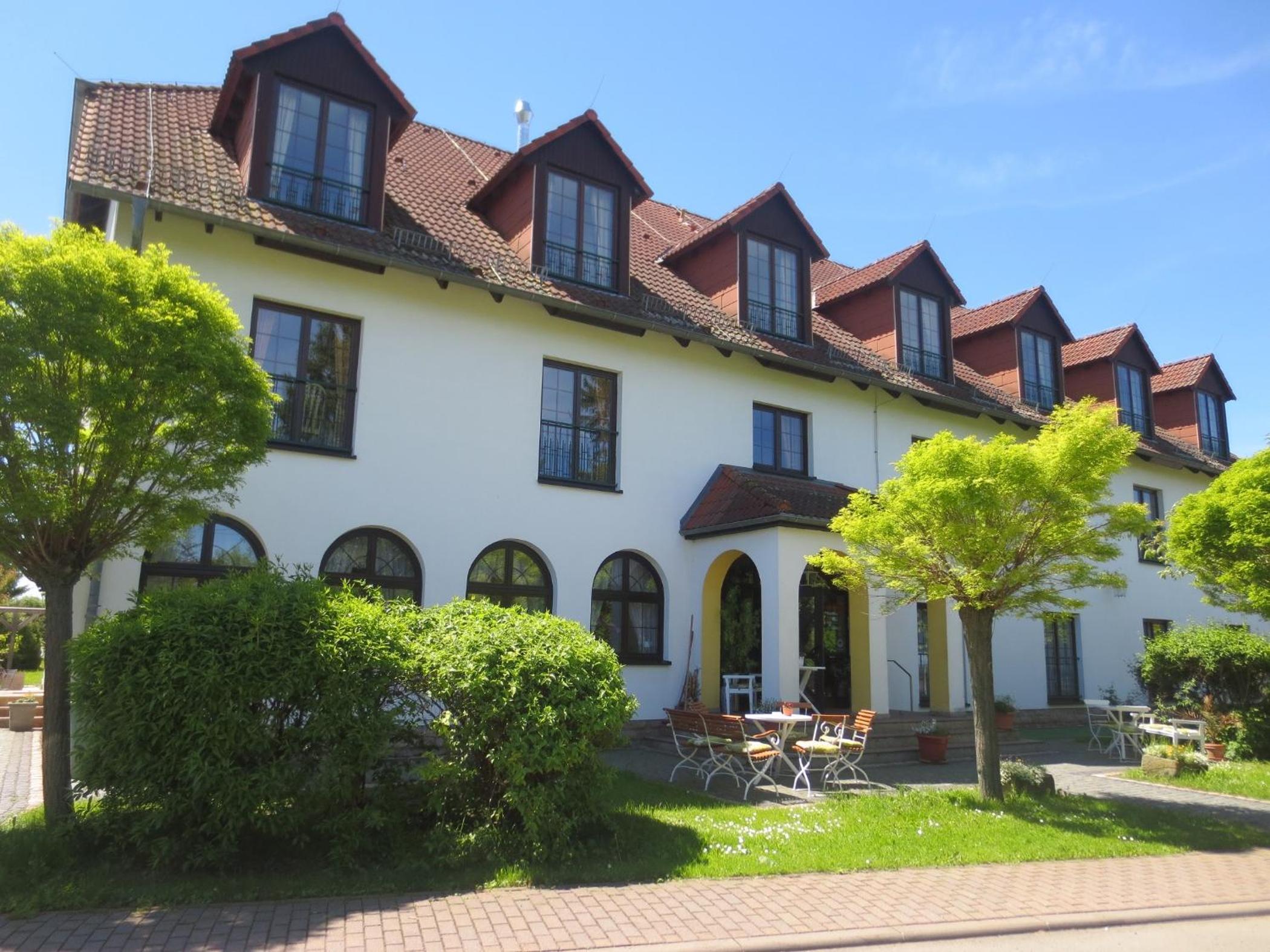 Weimar Vacations - Hotel Schwartze - Property Image 1