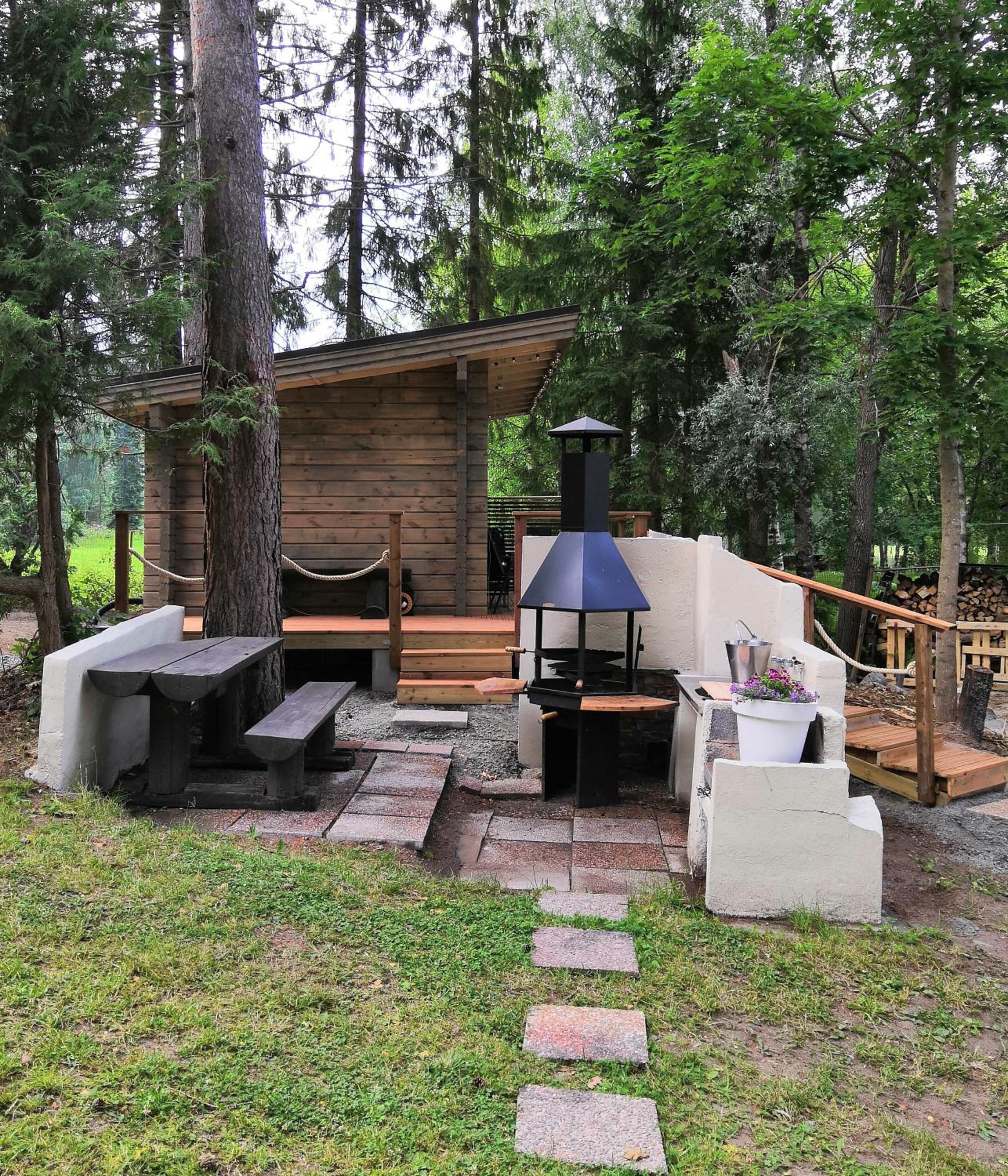 Photo 9