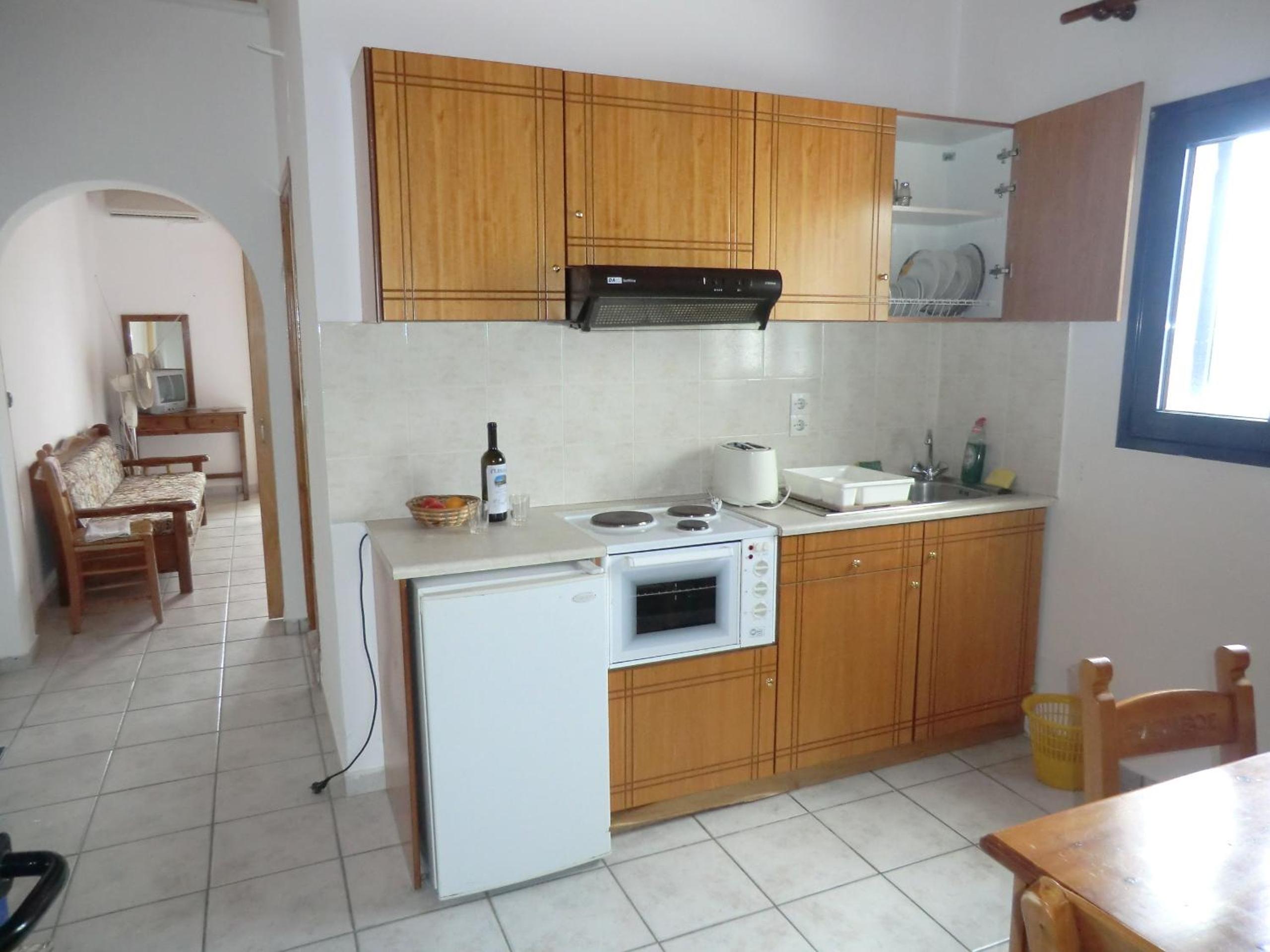 Flisvos Apartments