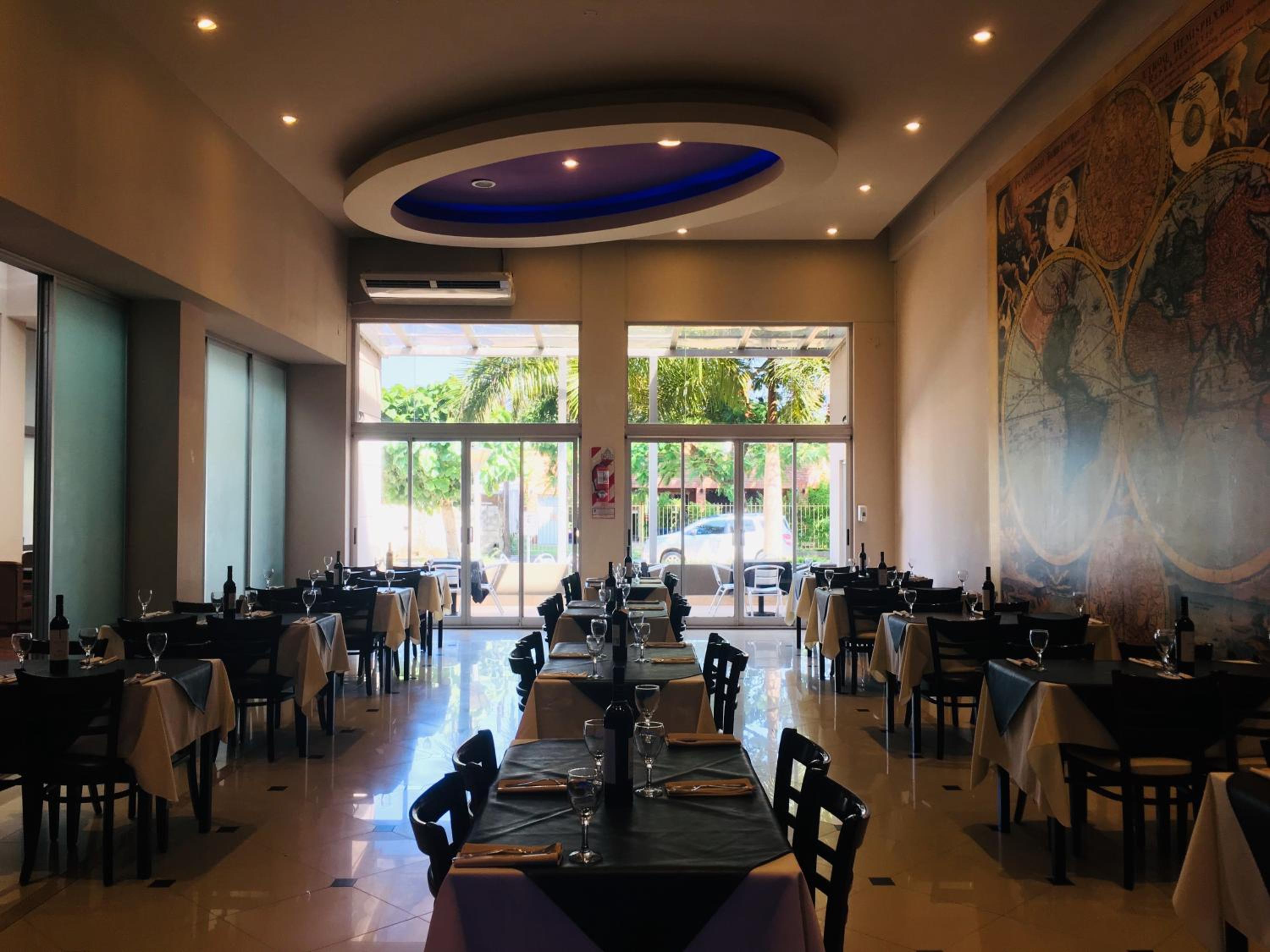 Atlas Grand Hotel Ituzaingo