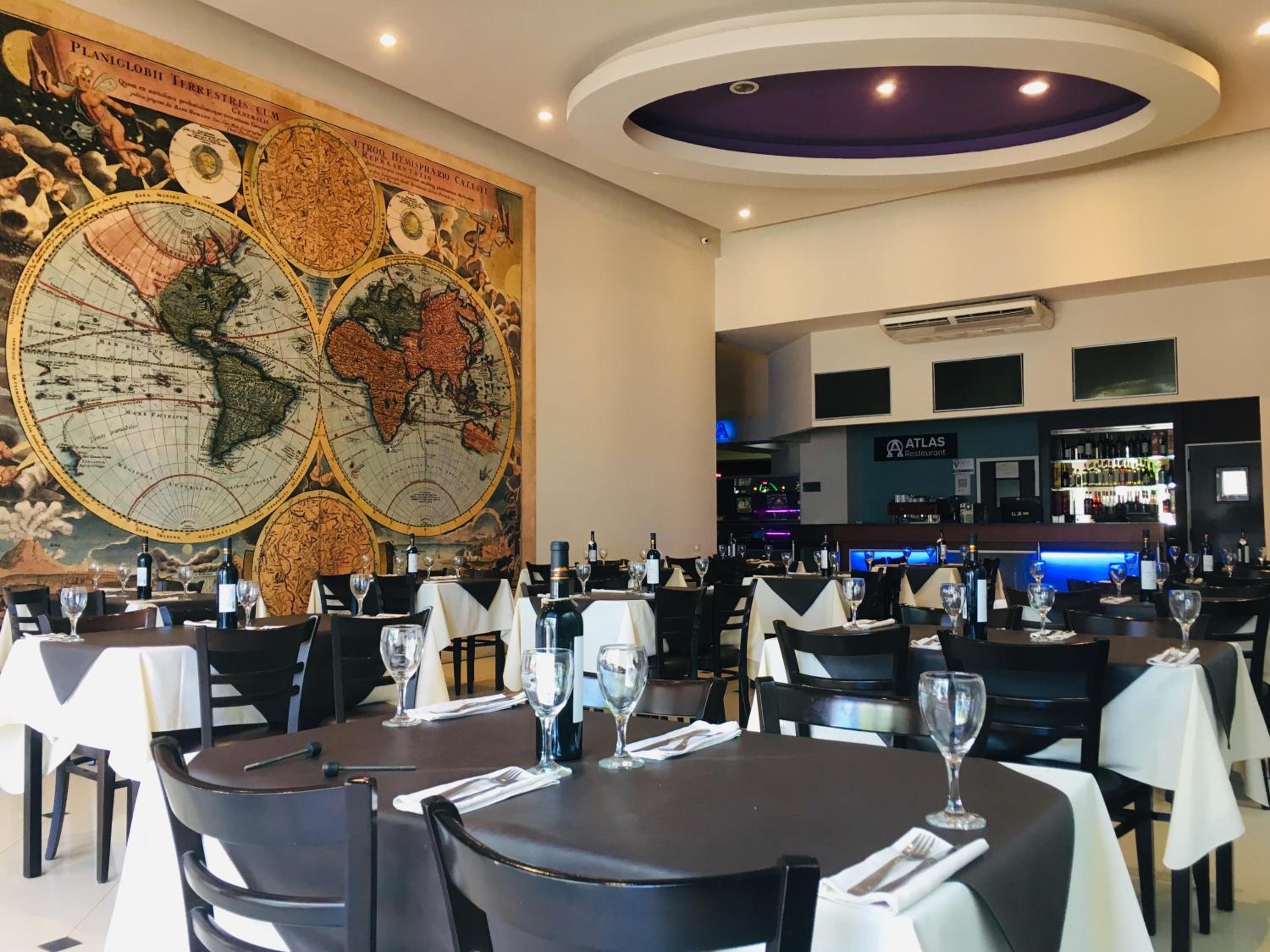 Atlas Grand Hotel Ituzaingo