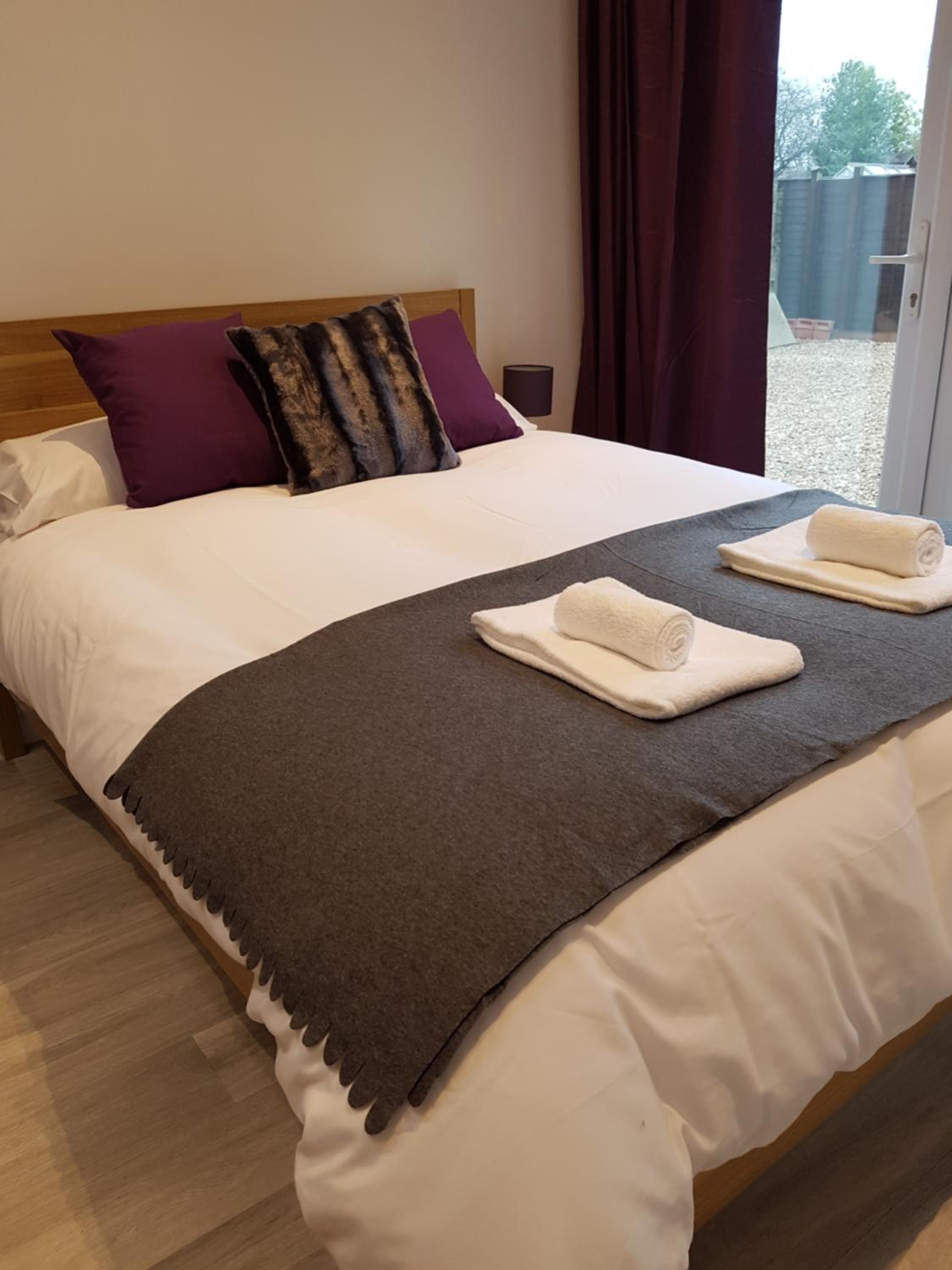 Leckhampton Road Apartments - Cheltenham view 2