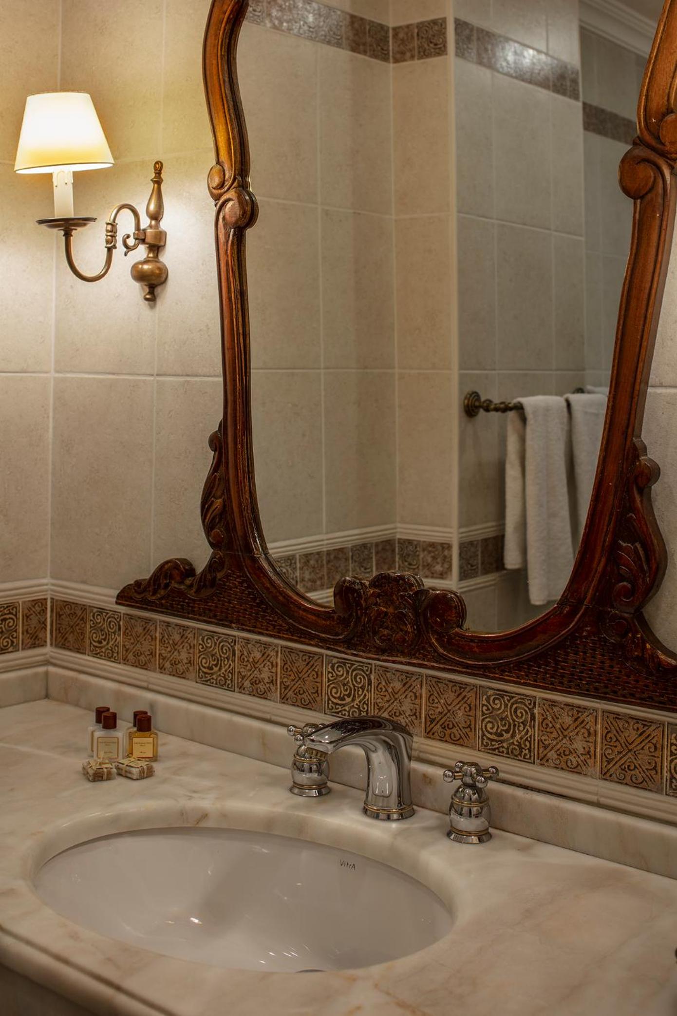 Sari Konak Otel - Image 41