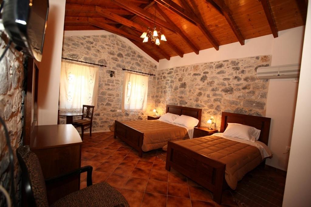 Vasilios Apartments Hotel - Property Image 2