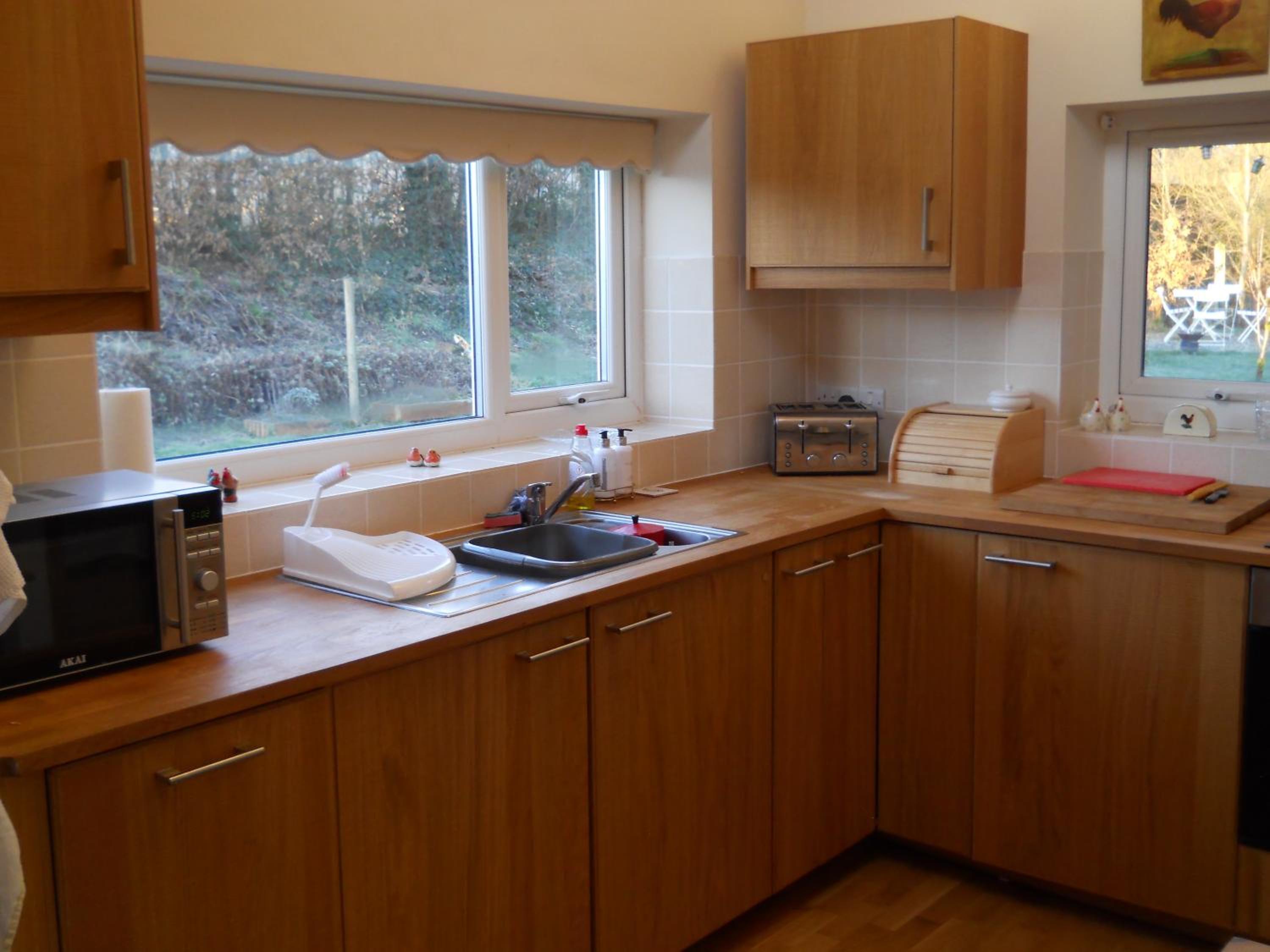 Ty'r Afon - River Cottage view 4