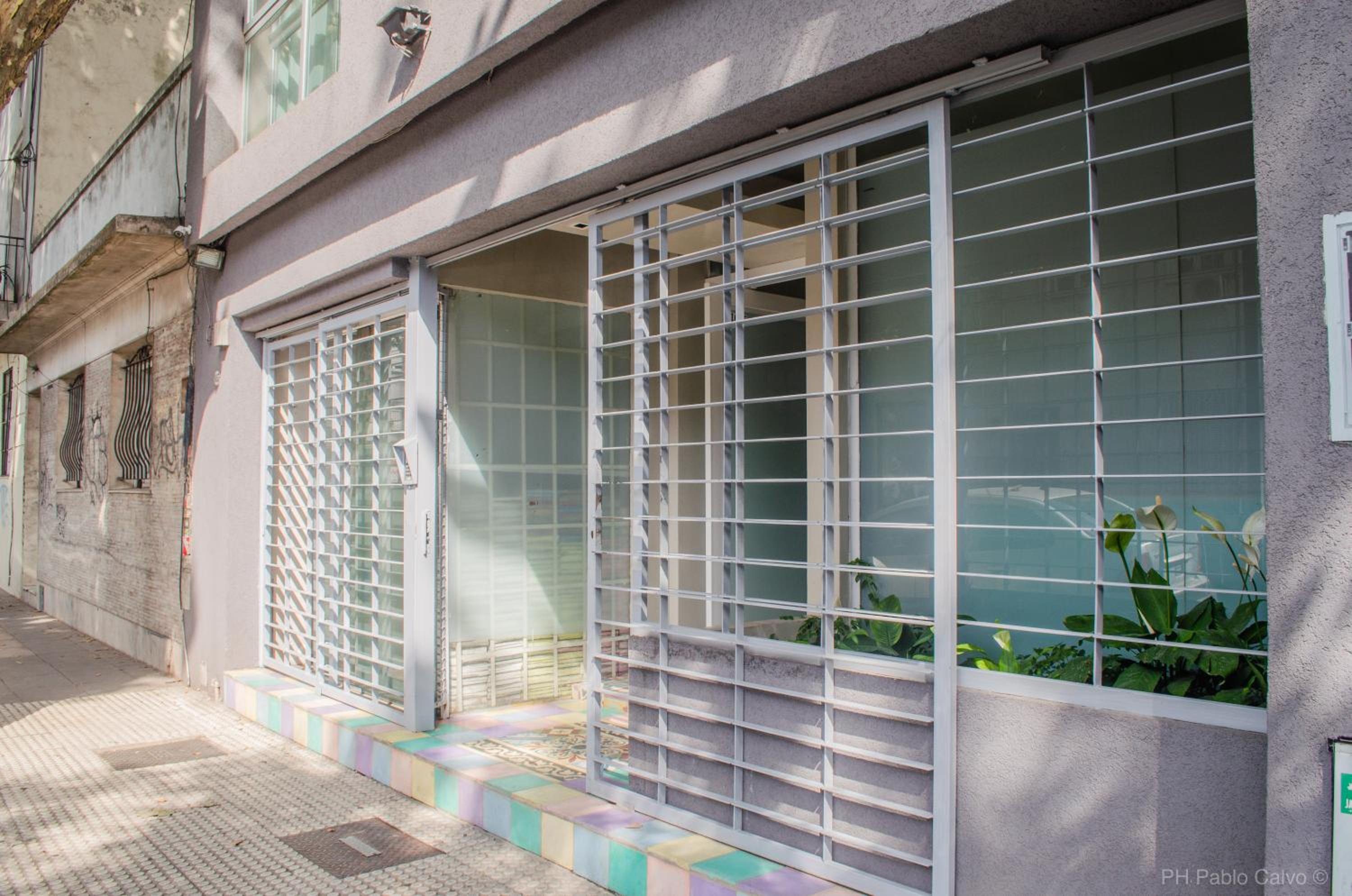 Hotel Syrah Studios - Image 1