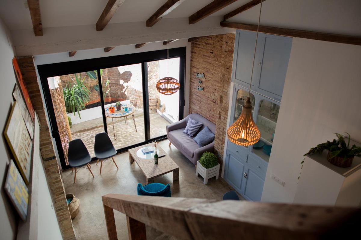 FLORIT FLATS - Charming Apartment with interior terrace in Cabanyal near the Beach view 2