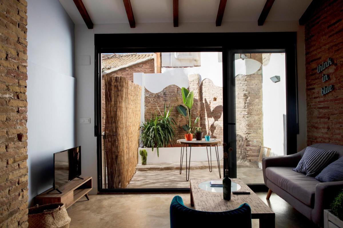 FLORIT FLATS - Charming Apartment with interior terrace in Cabanyal near the Beach view 3