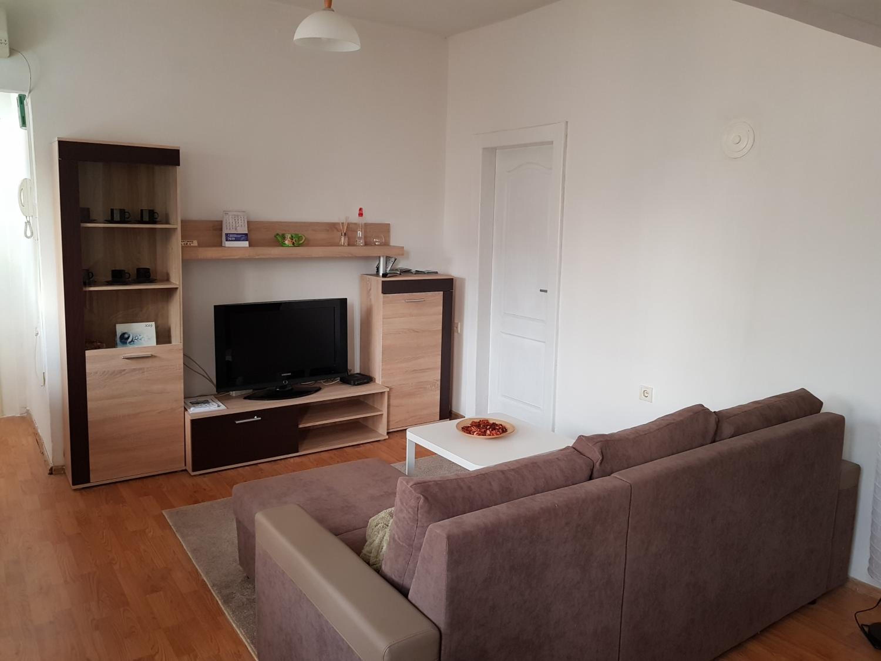SARA Apartment