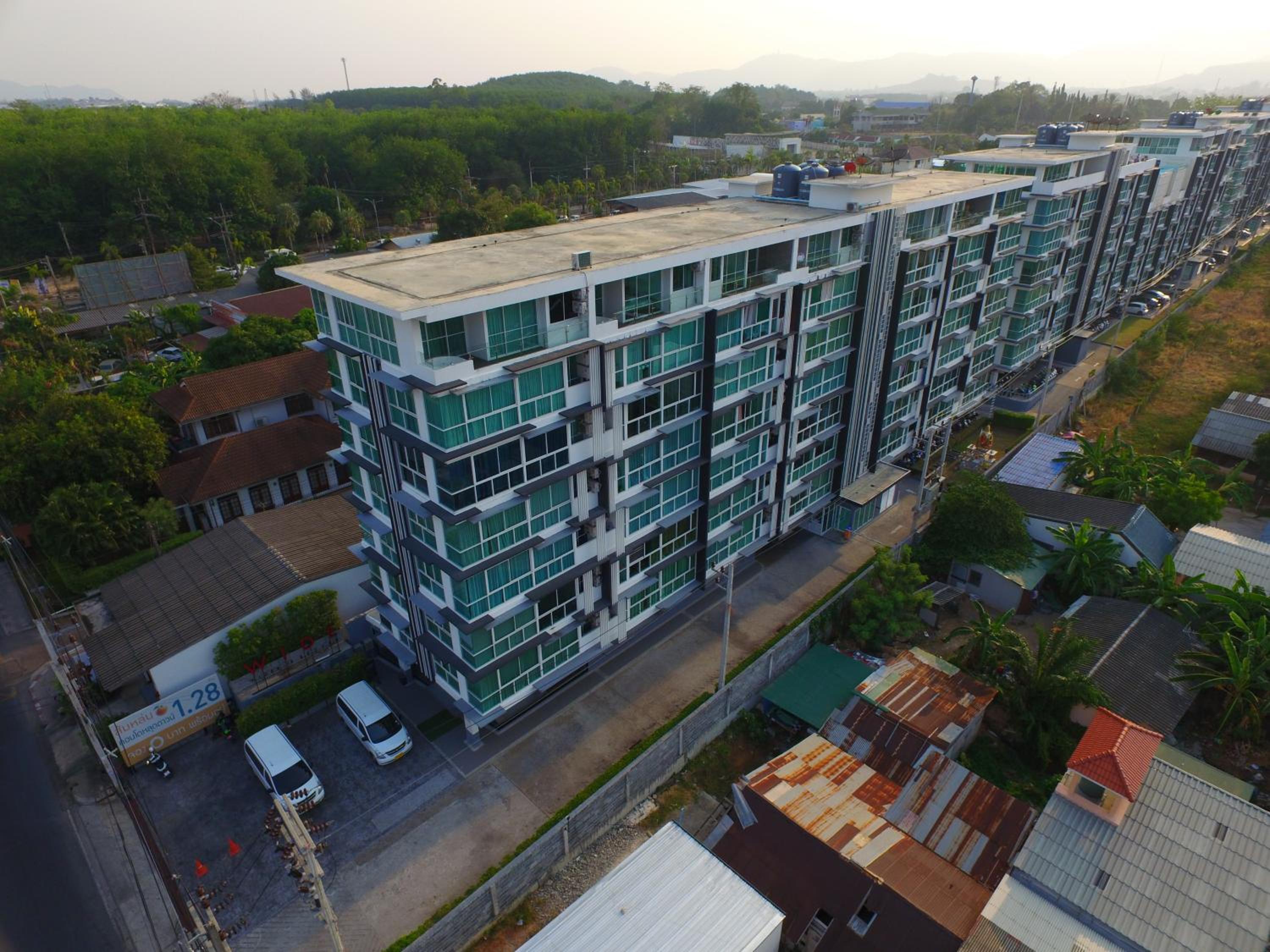 Modern Thai Suites