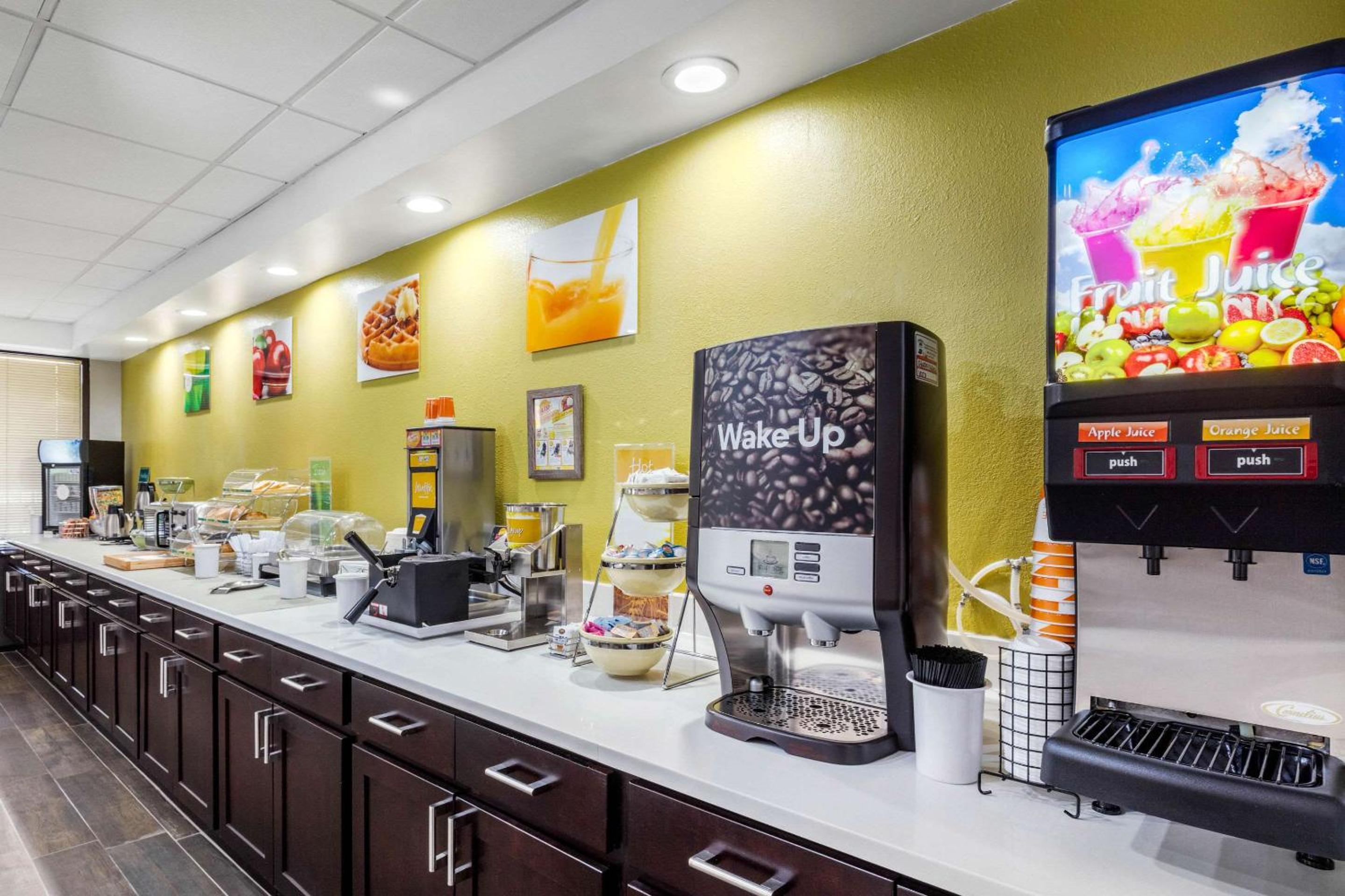 Quality Inn - Property Image 25