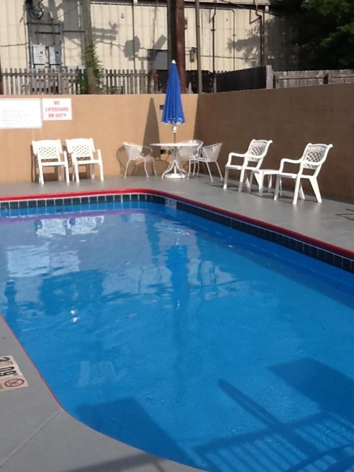 Americas Best Value Inn - Brookhaven - Property Image 8