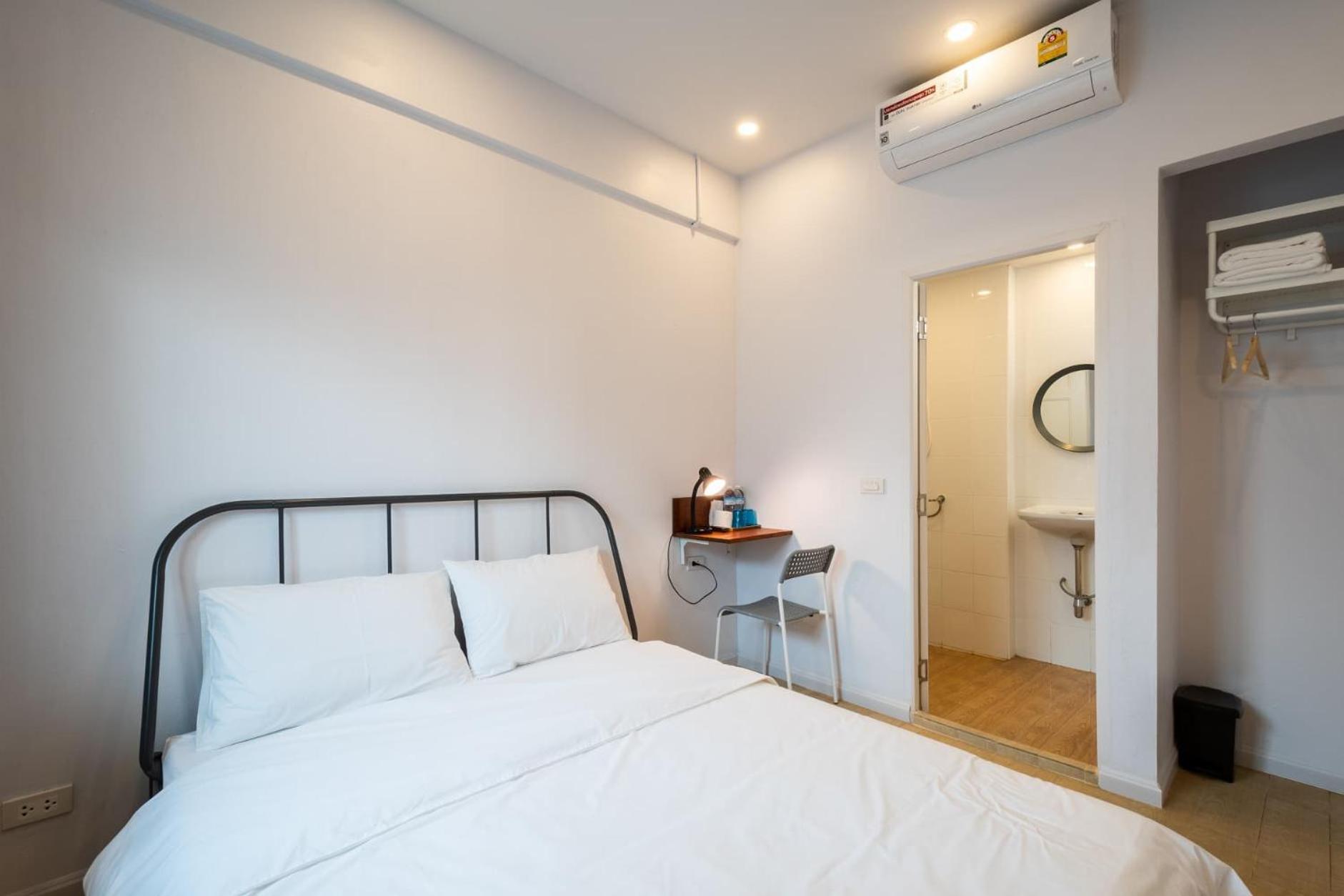 MORN-ING HOSTEL