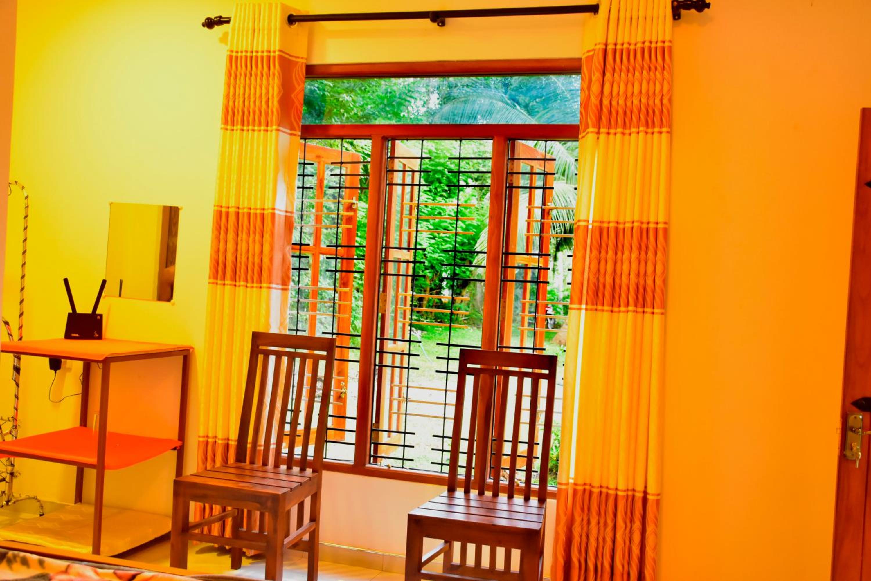 Little Ele Safari Lodge