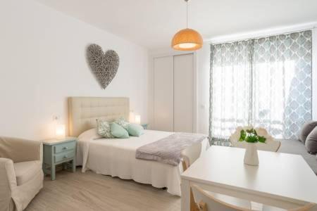 Estudio Apartamento Nuevo Benalbeach view 3