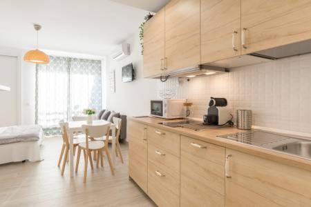 Estudio Apartamento Nuevo Benalbeach view 5