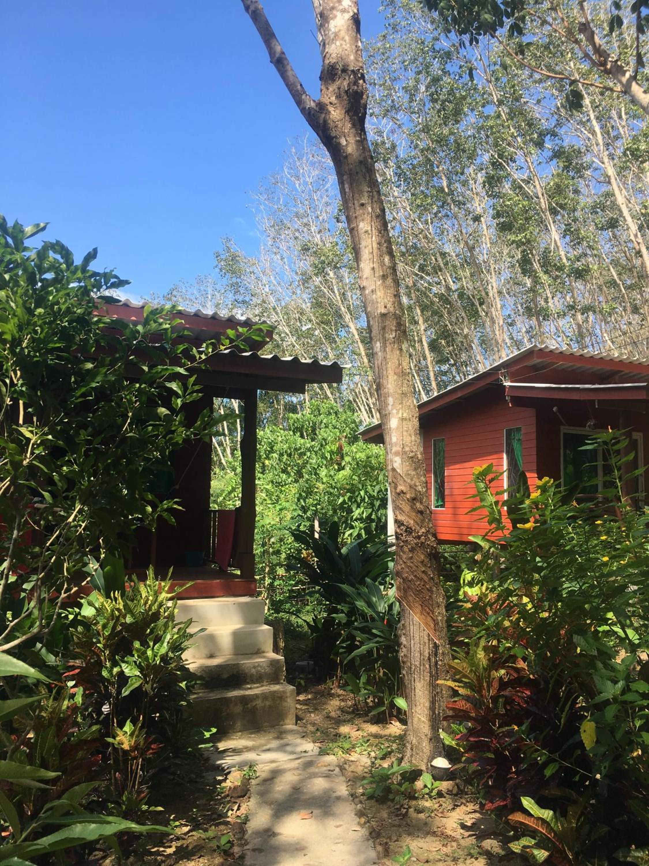 Lanta Maikeaw Bungalow