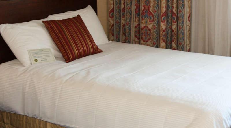 Danbury Vacations - Maron Hotel Suites - Property Image 15