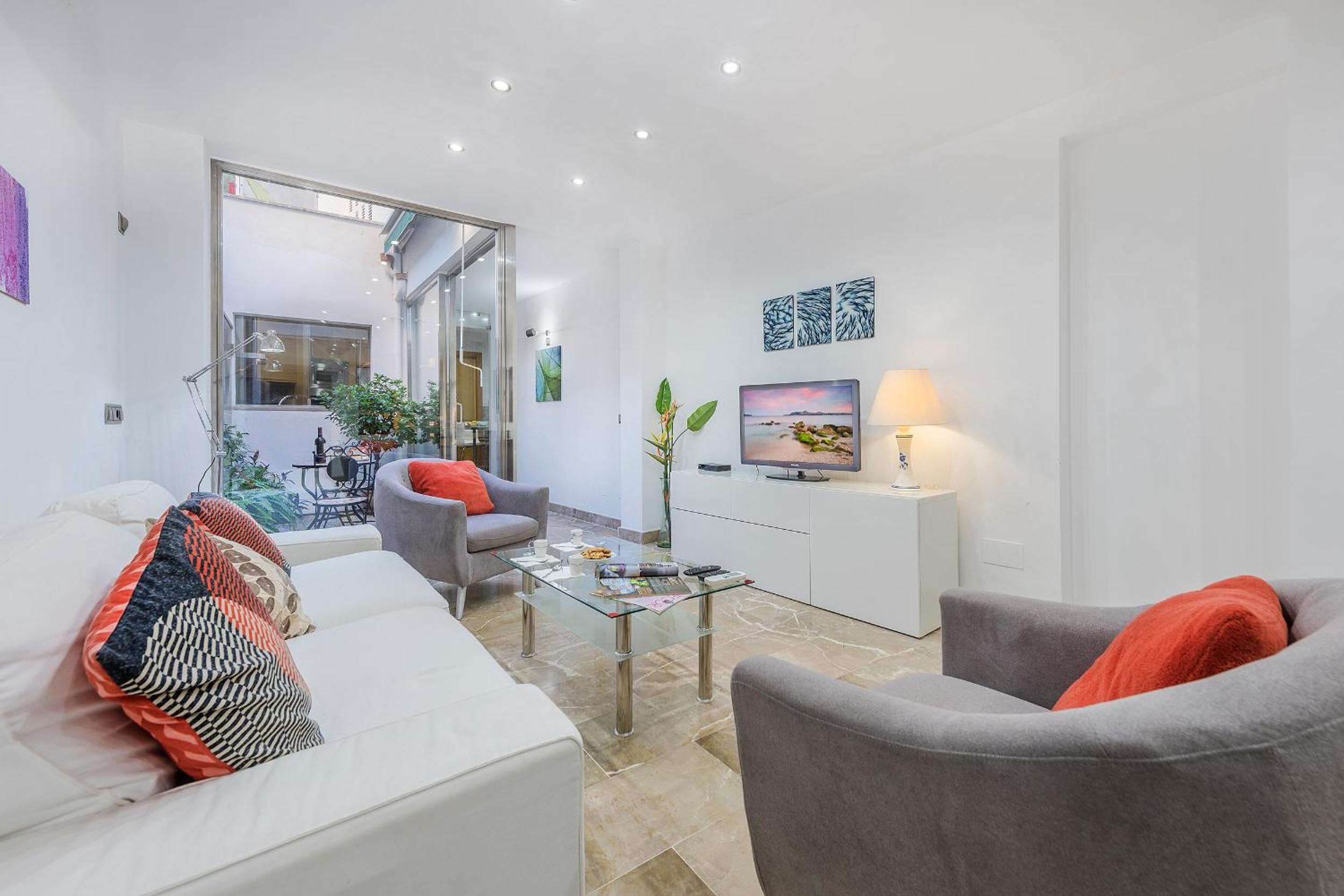Ca Se Predine - Mediterranean Styled Townhouse photo 2