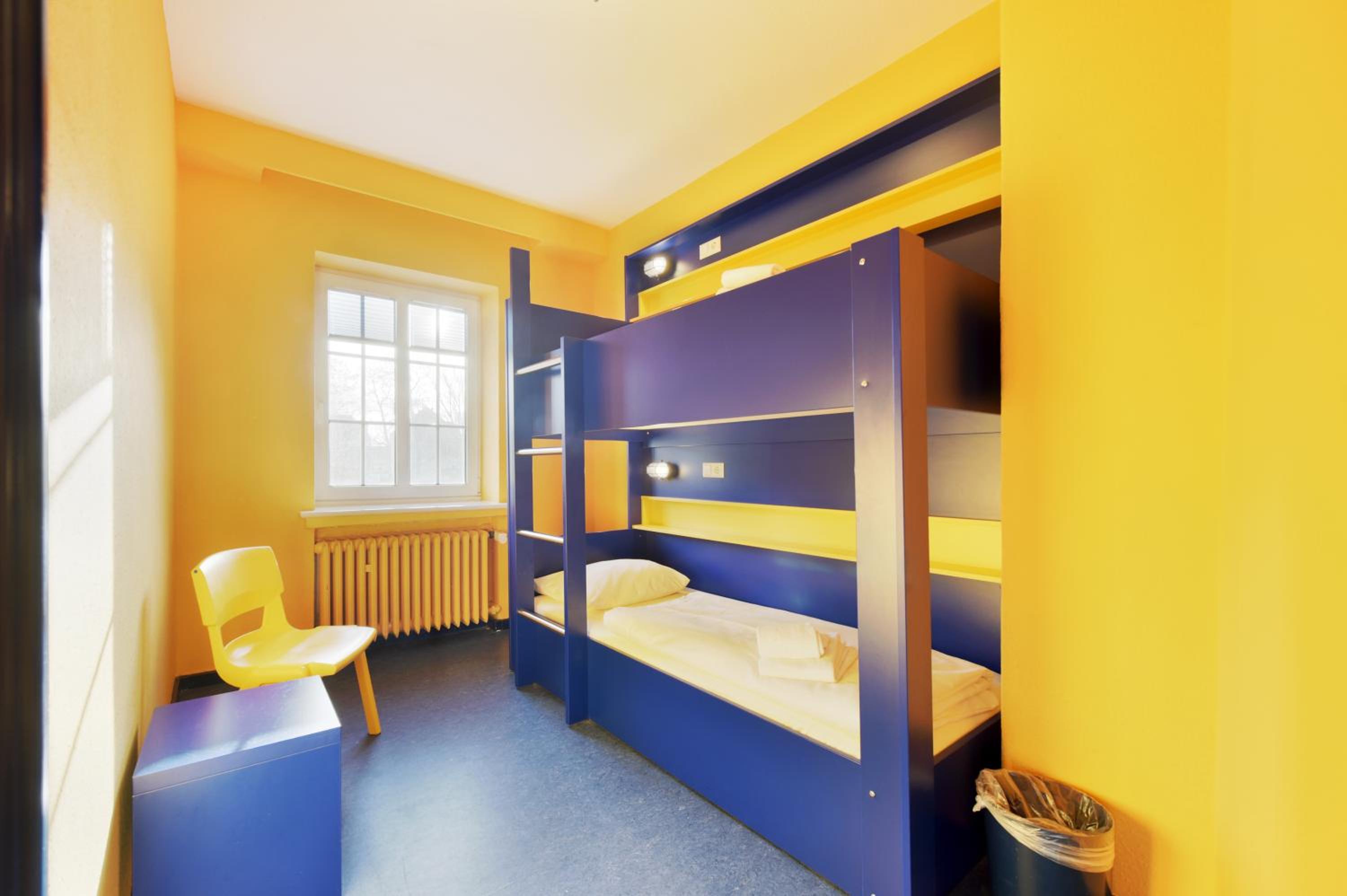 Hannover Vacations - Bed'nBudget Expo-Hostel Rooms - Property Image 13