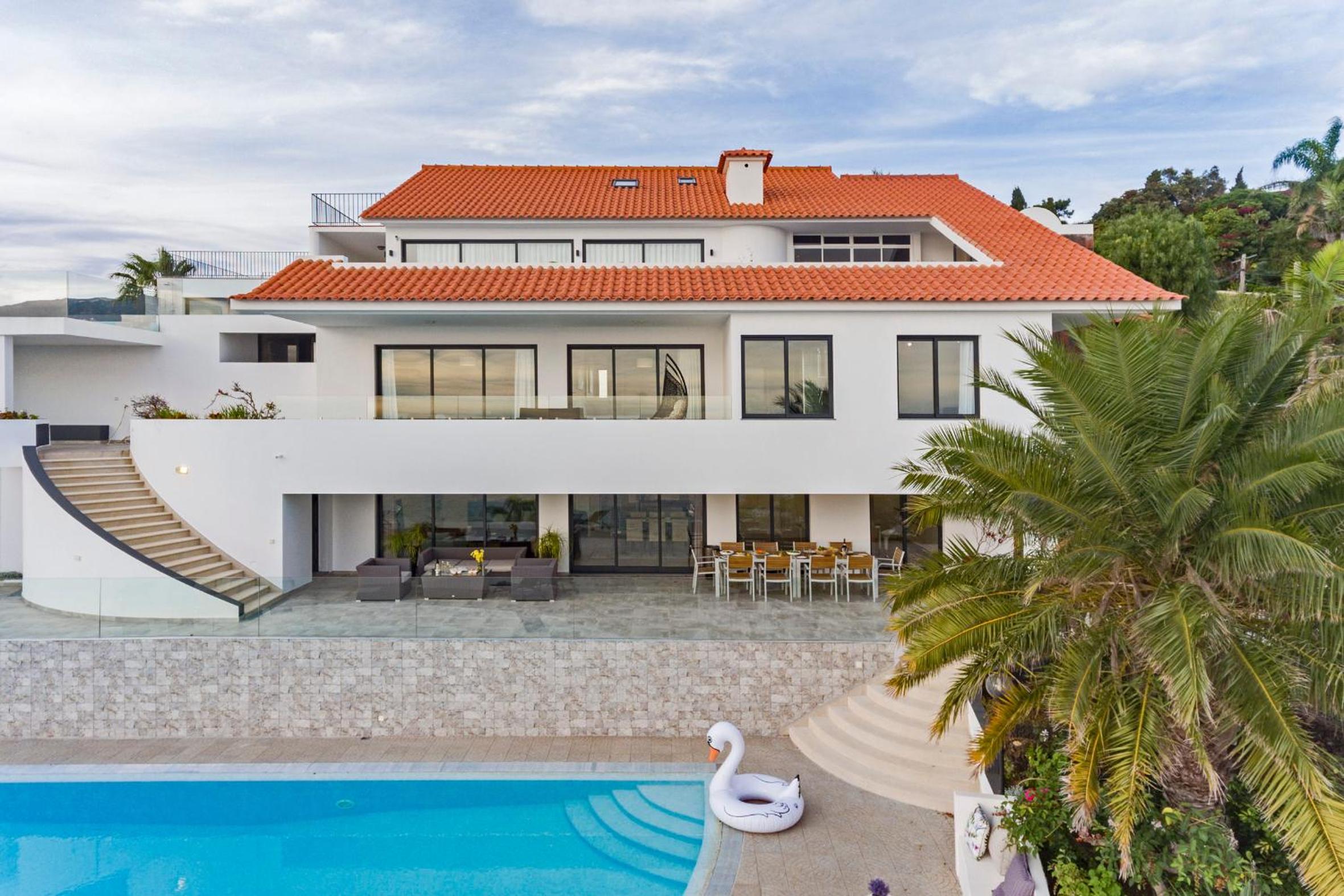 Sky Villa by An Island Apart