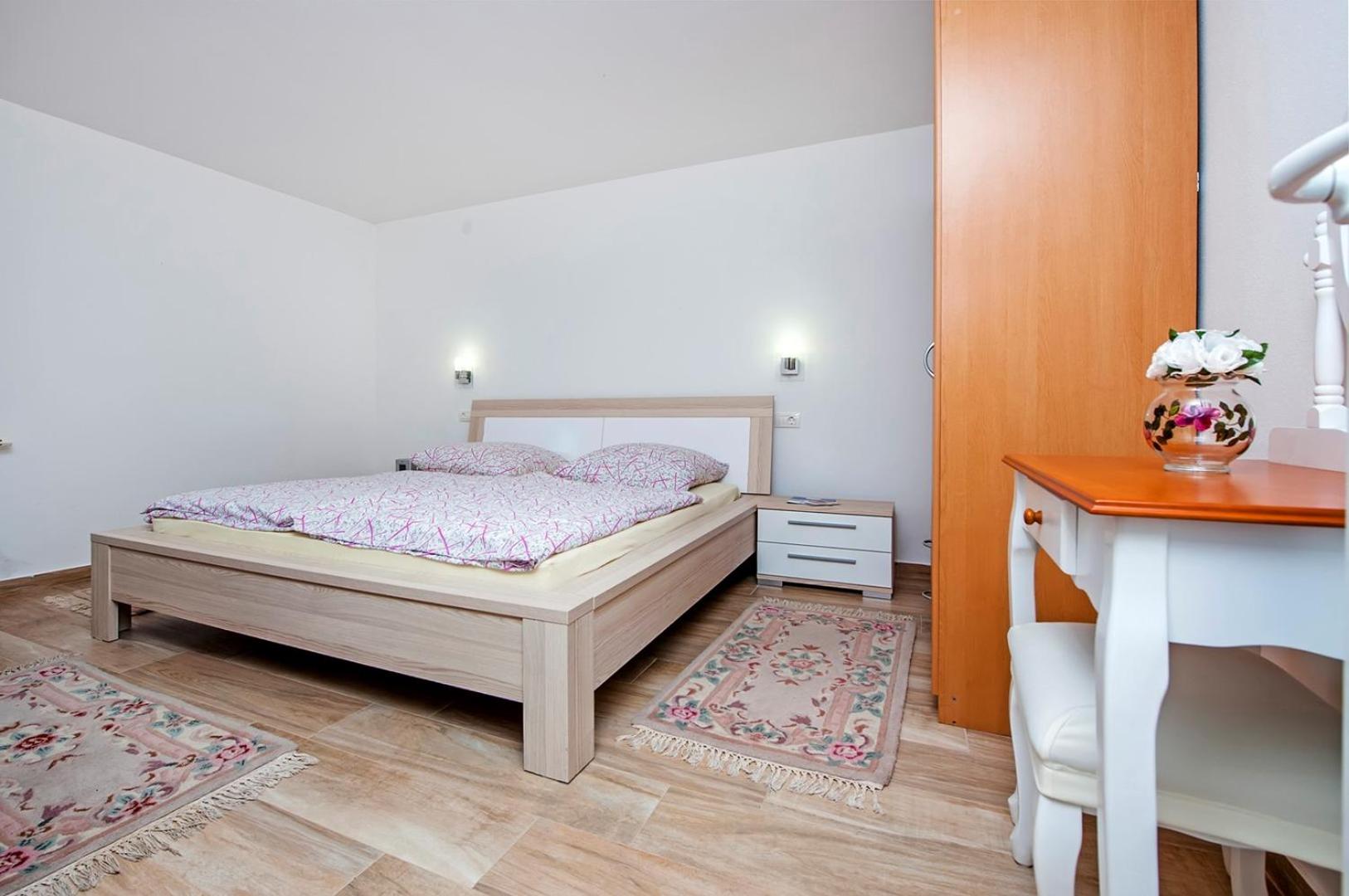 Keser Apartments