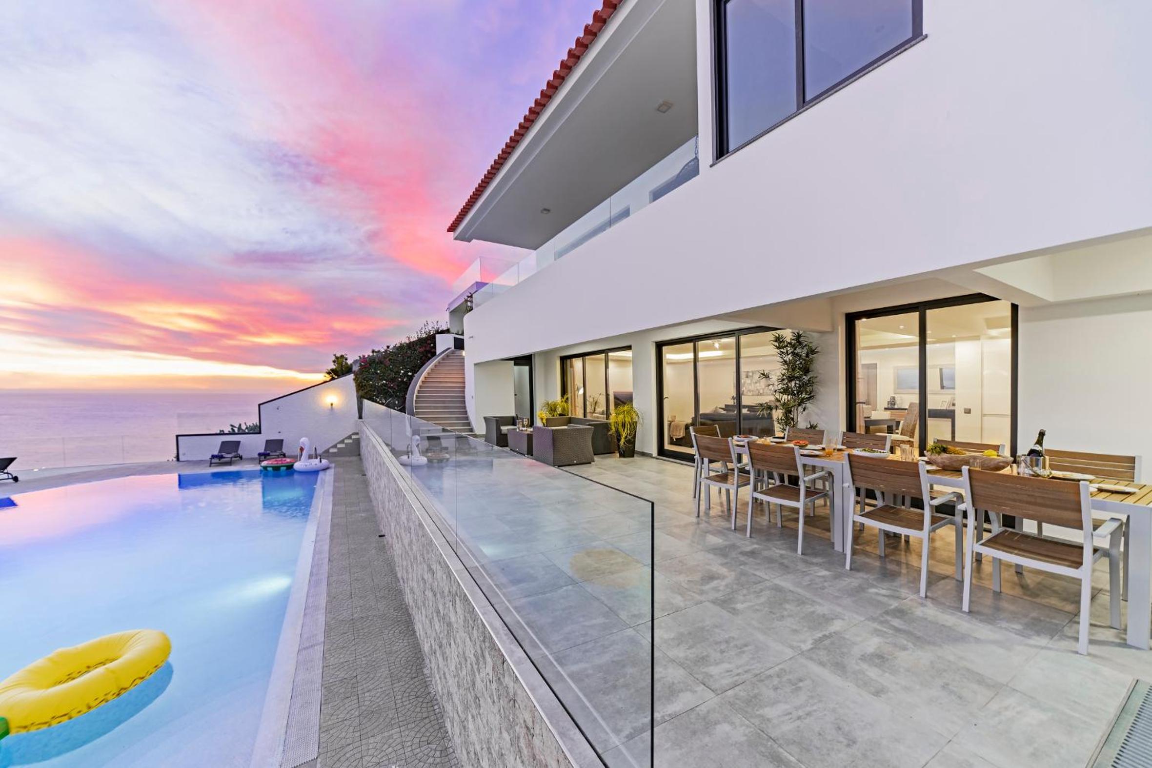 Sky Villa by An Island Apart