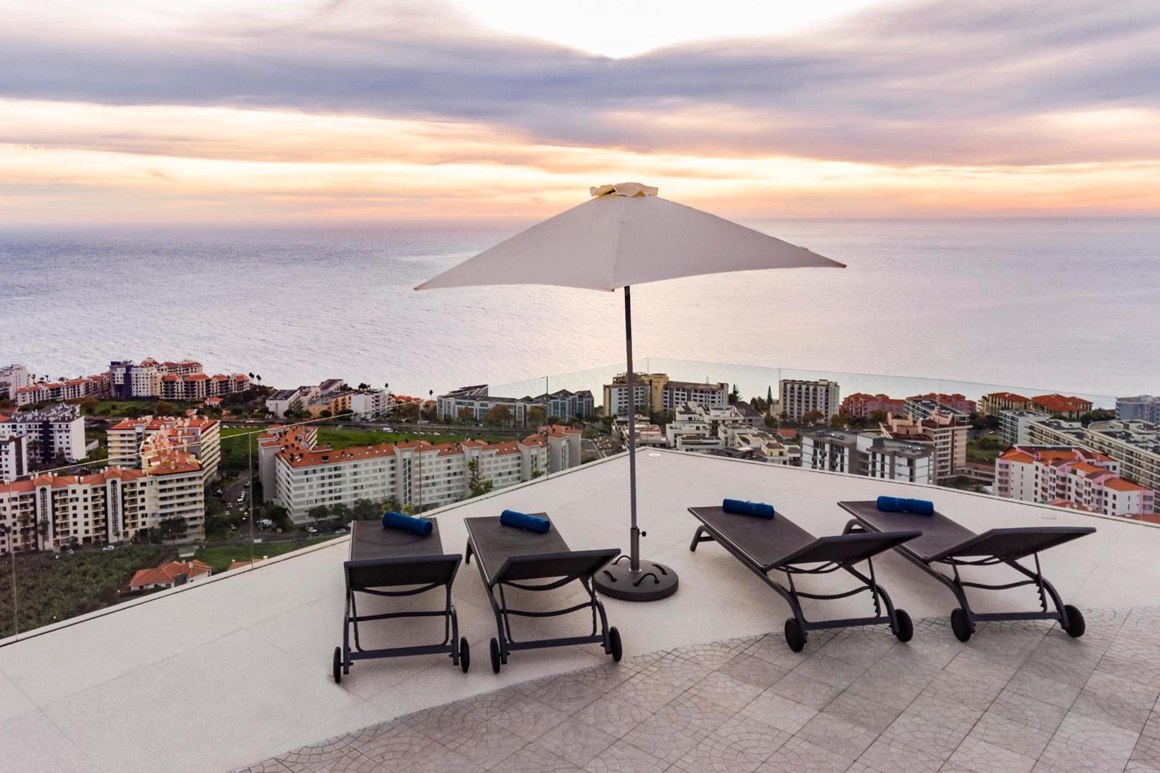 Sky Villa by An Island Apart