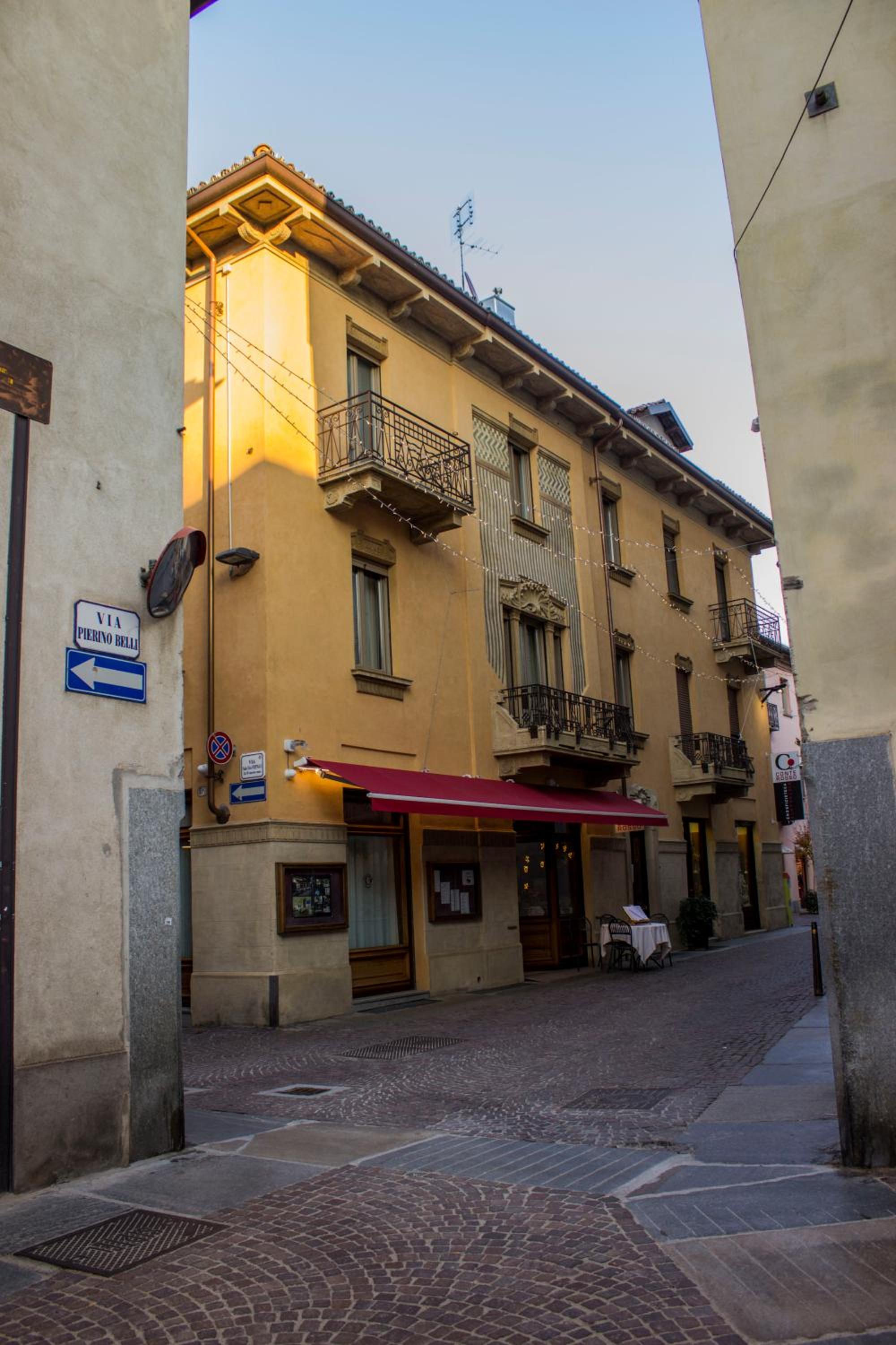 Palazzo Belli view 5