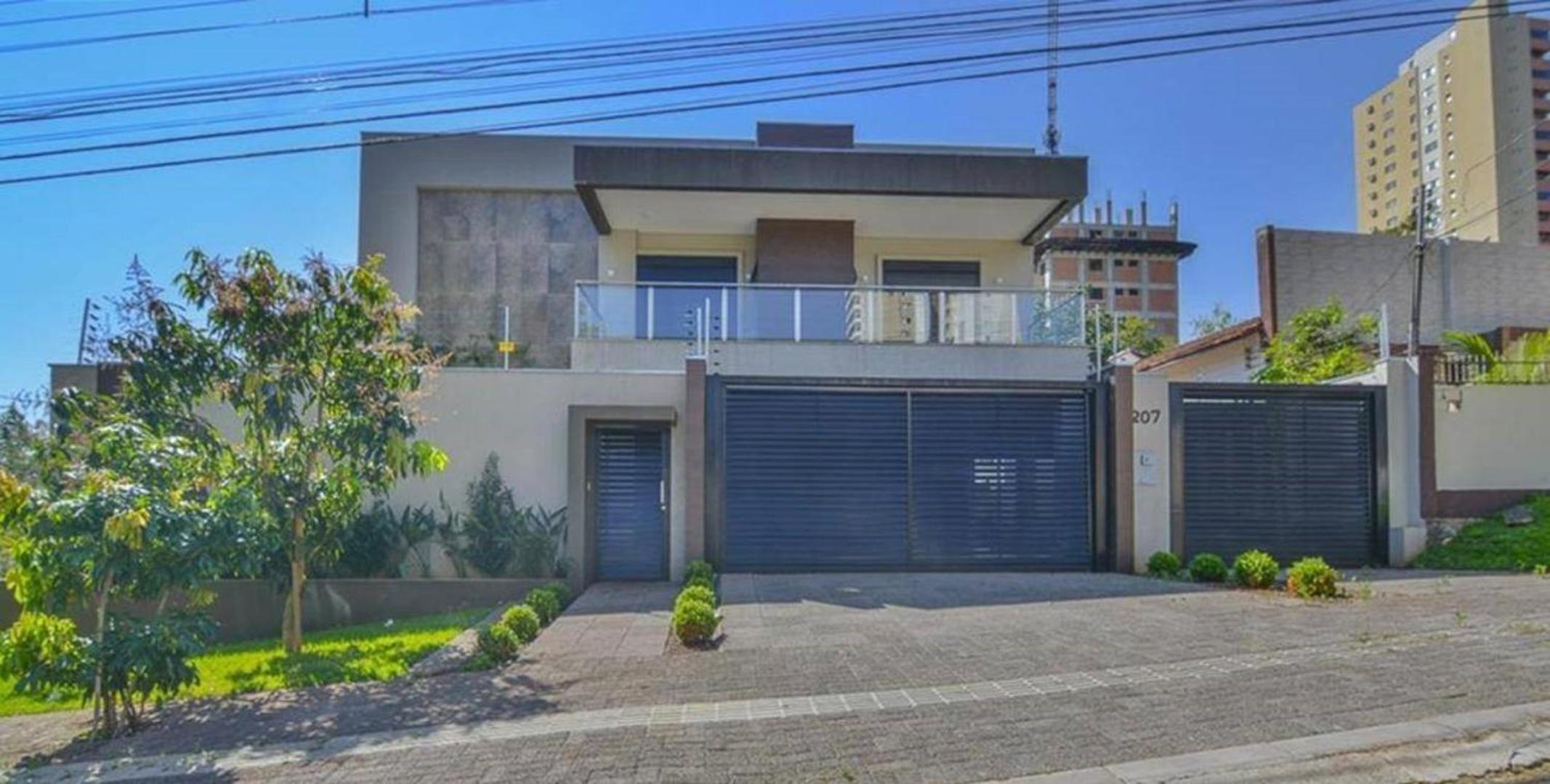 Casa moderna no centro próxima a atrações turísticas