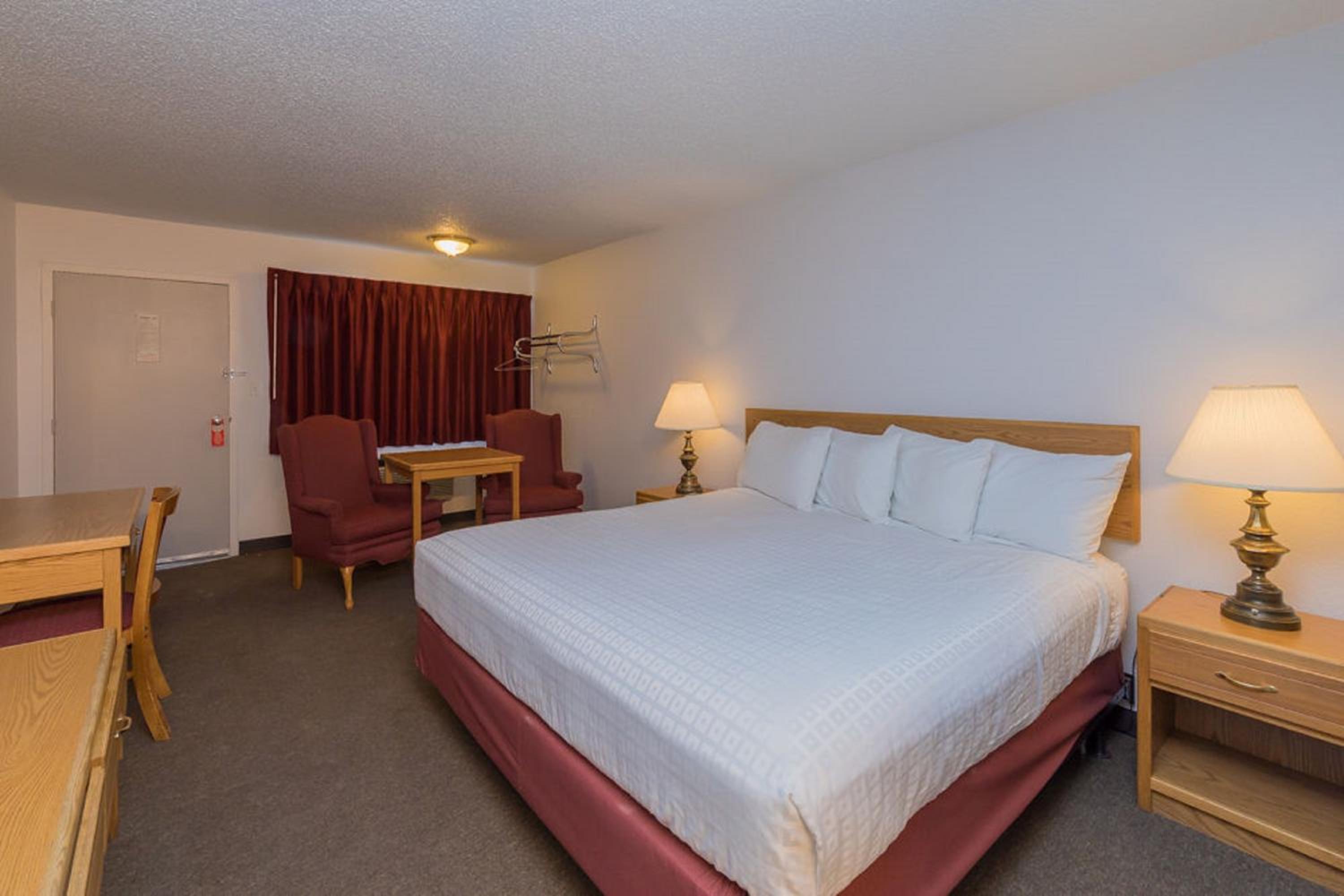 Rock Springs Vacations - Motel 8 Rock Springs - Property Image 4