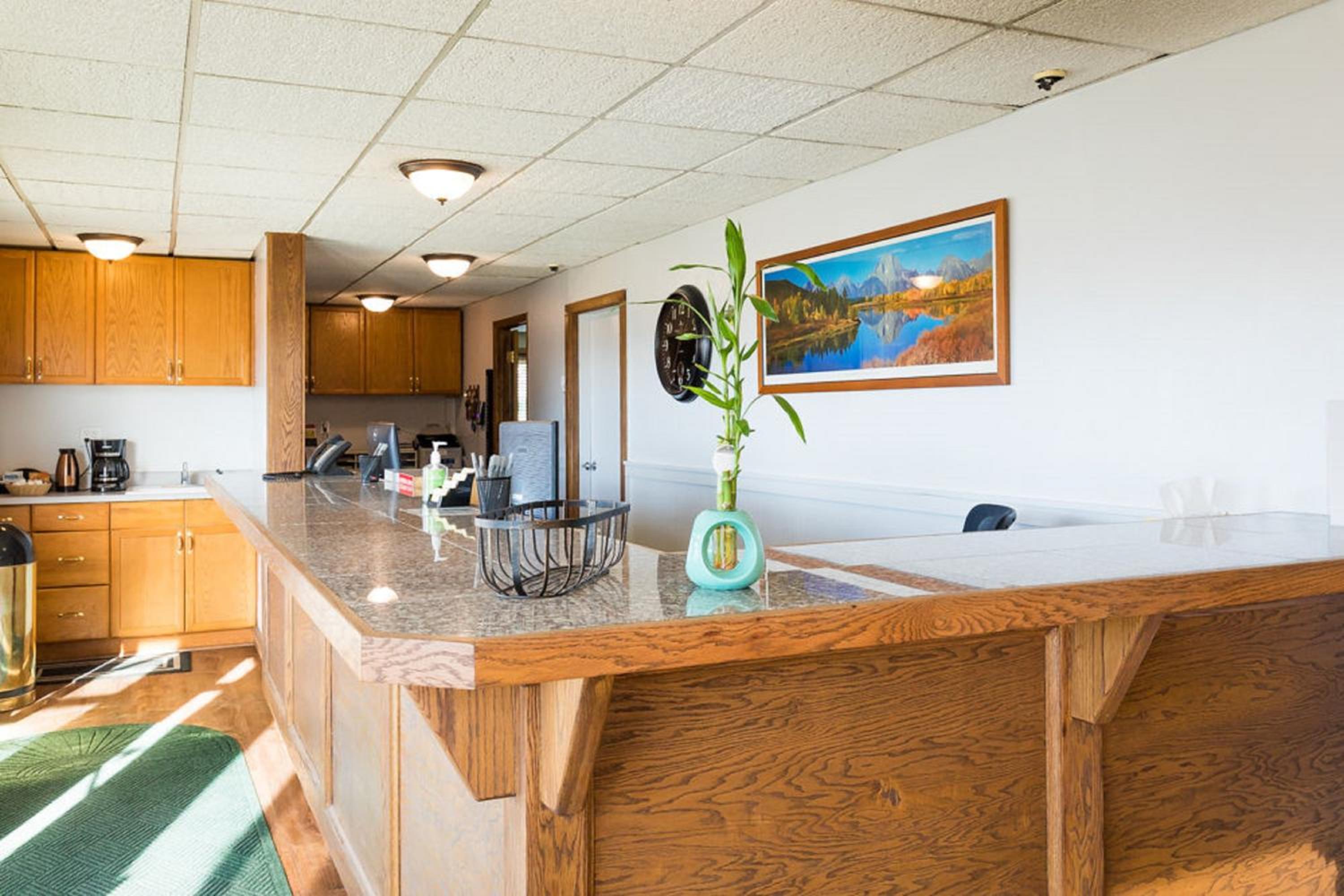 Rock Springs Vacations - Motel 8 Rock Springs - Property Image 5