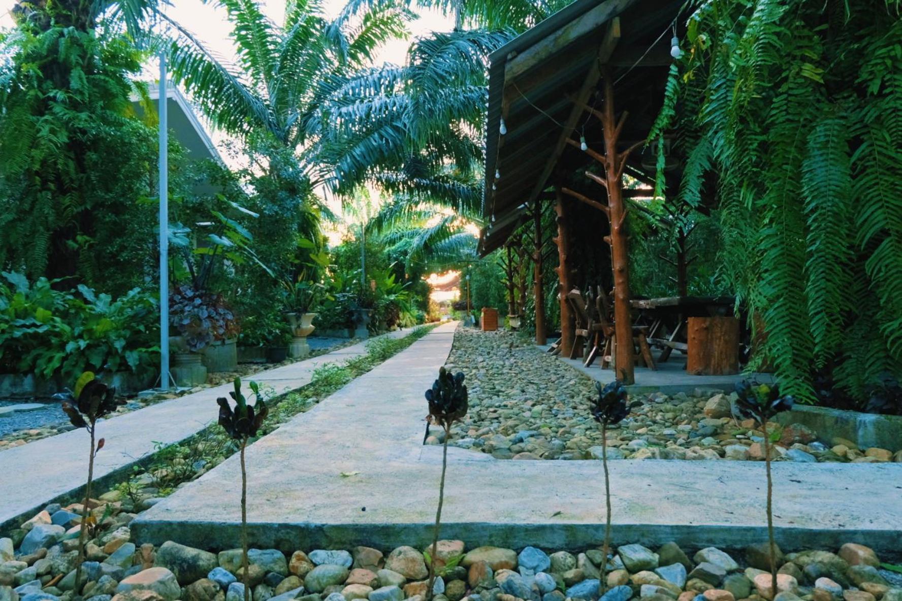 Le Pes Villas
