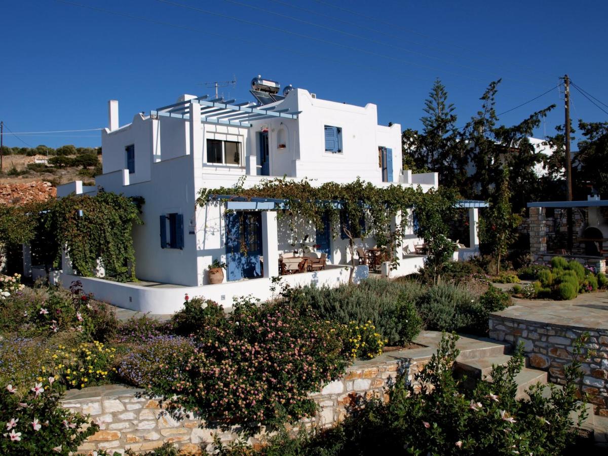 Narkissos Studios