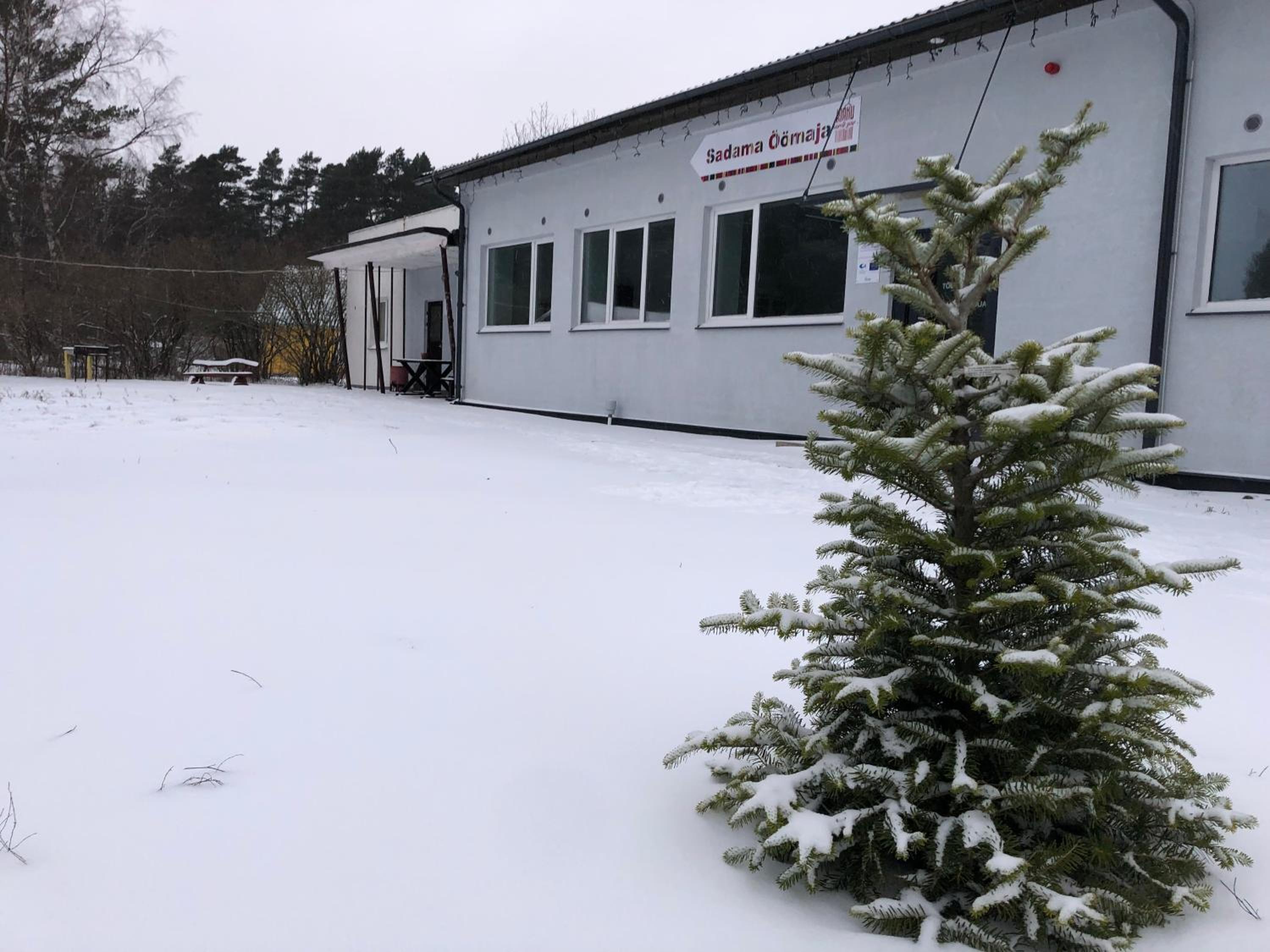 Kihnu Sadama Öömaja Guesthouse