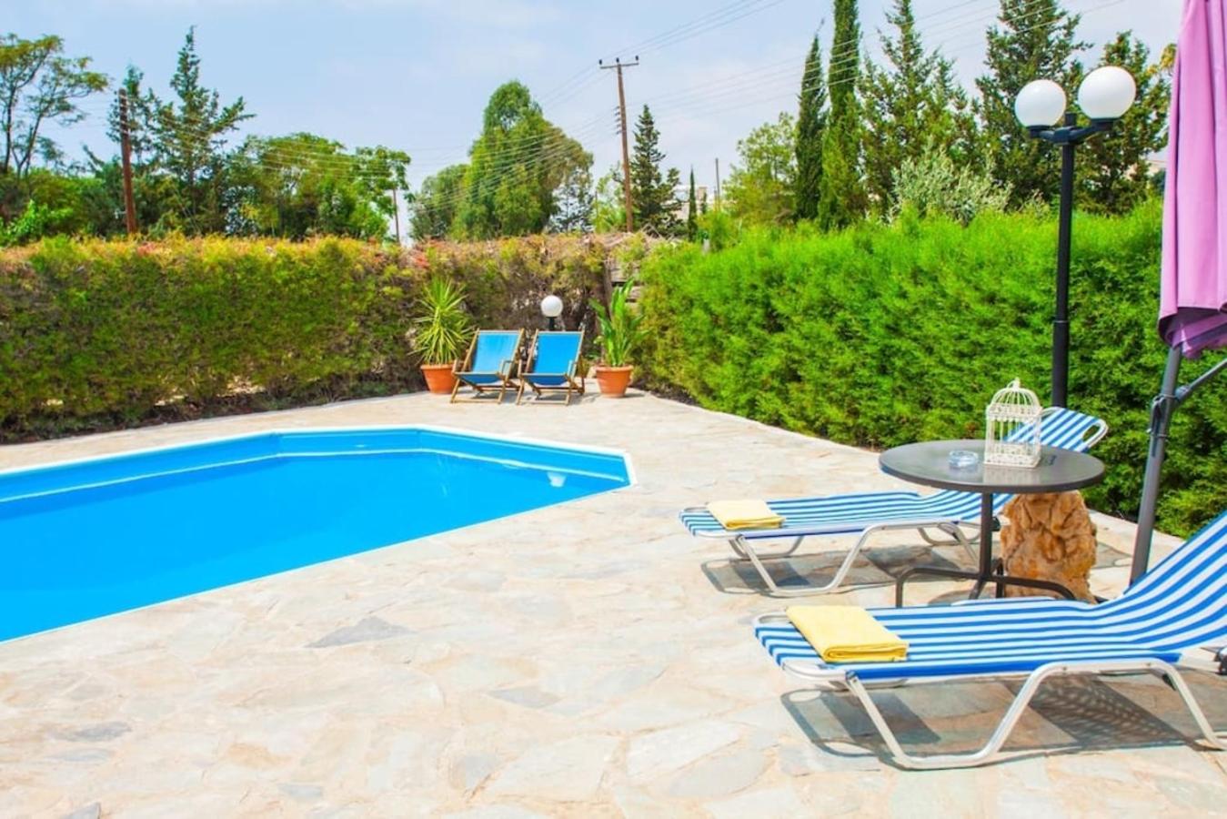 Villa 26 view 2
