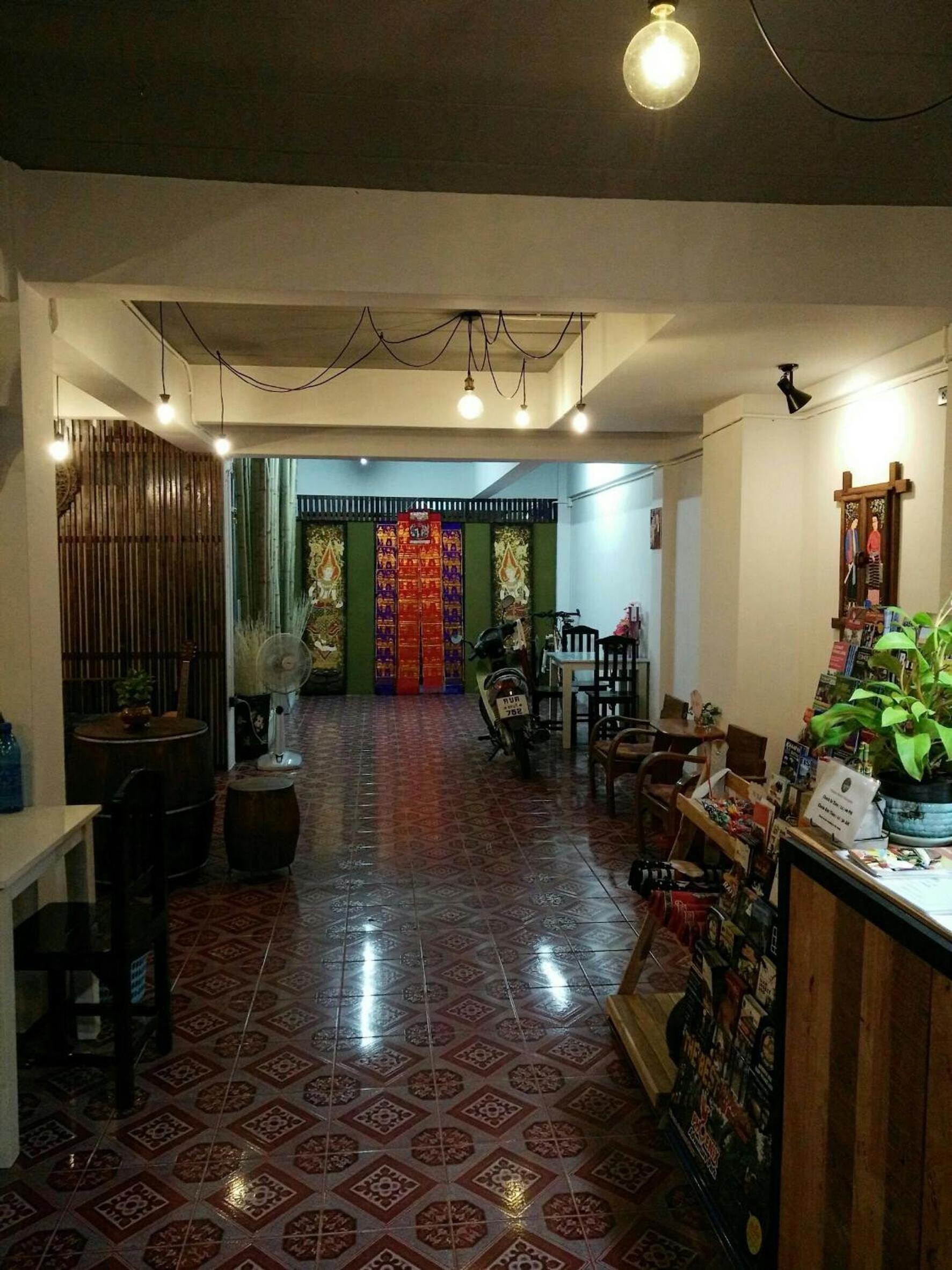 Tangmo House