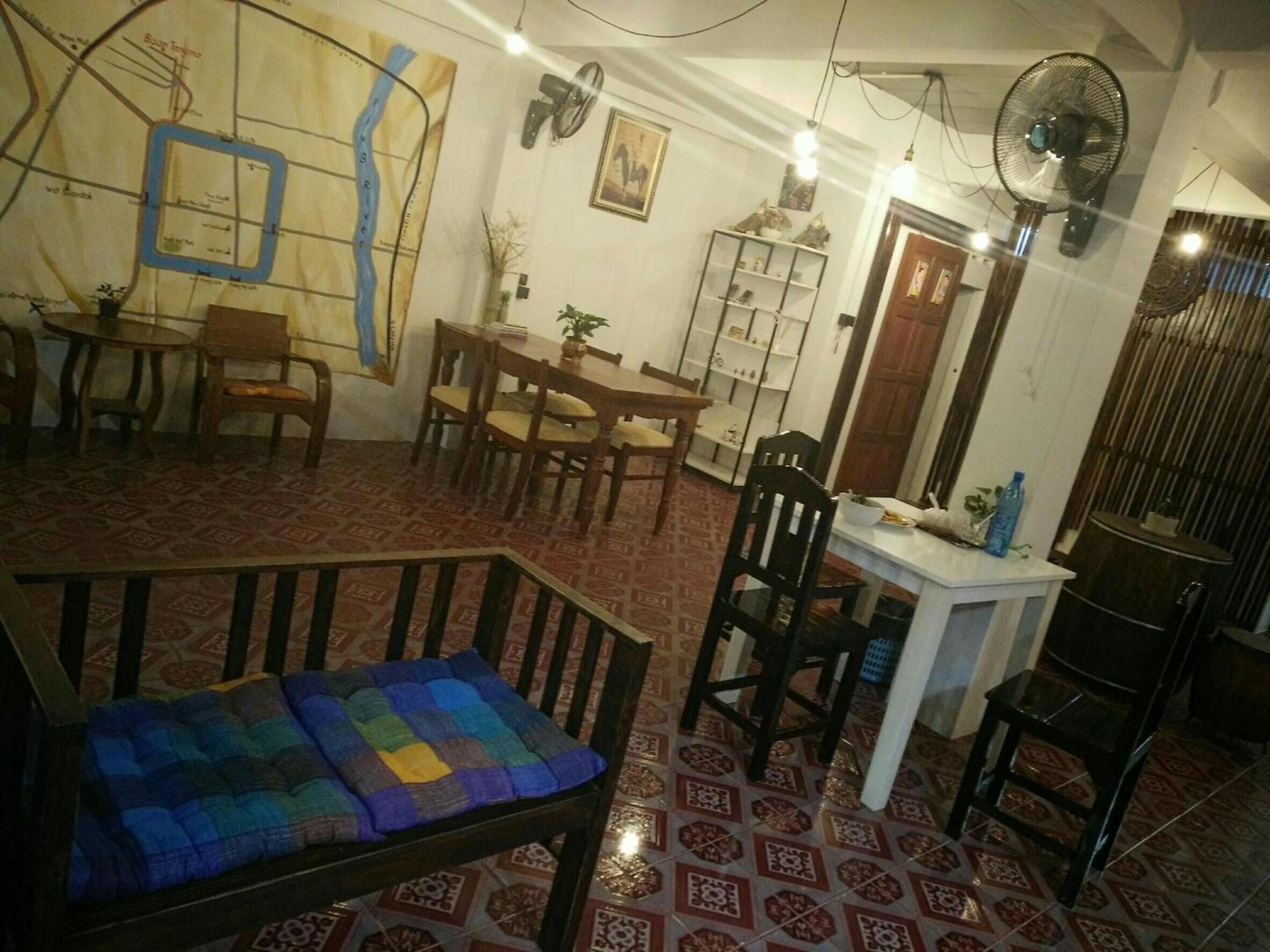 Tangmo House