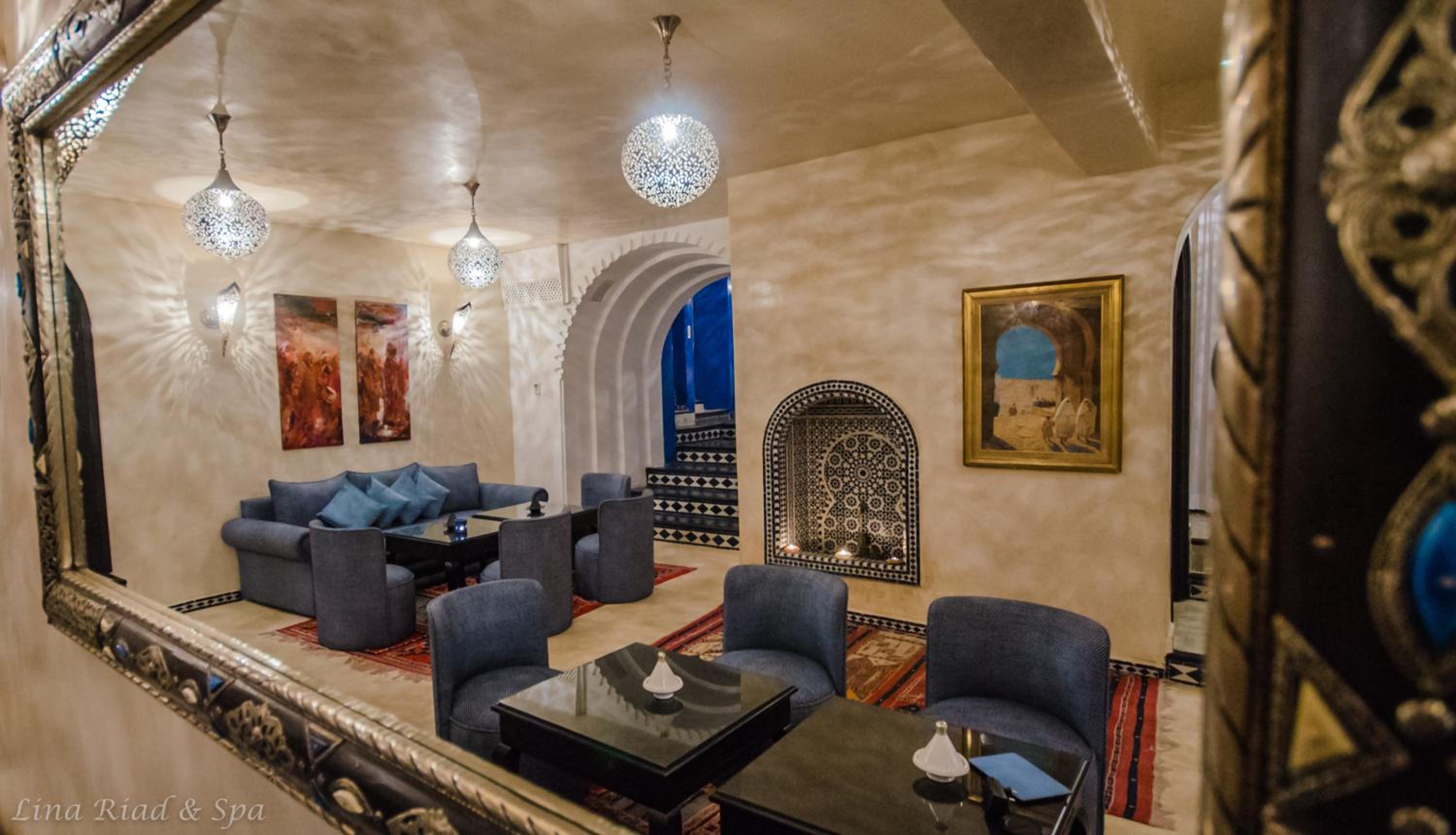 lounge