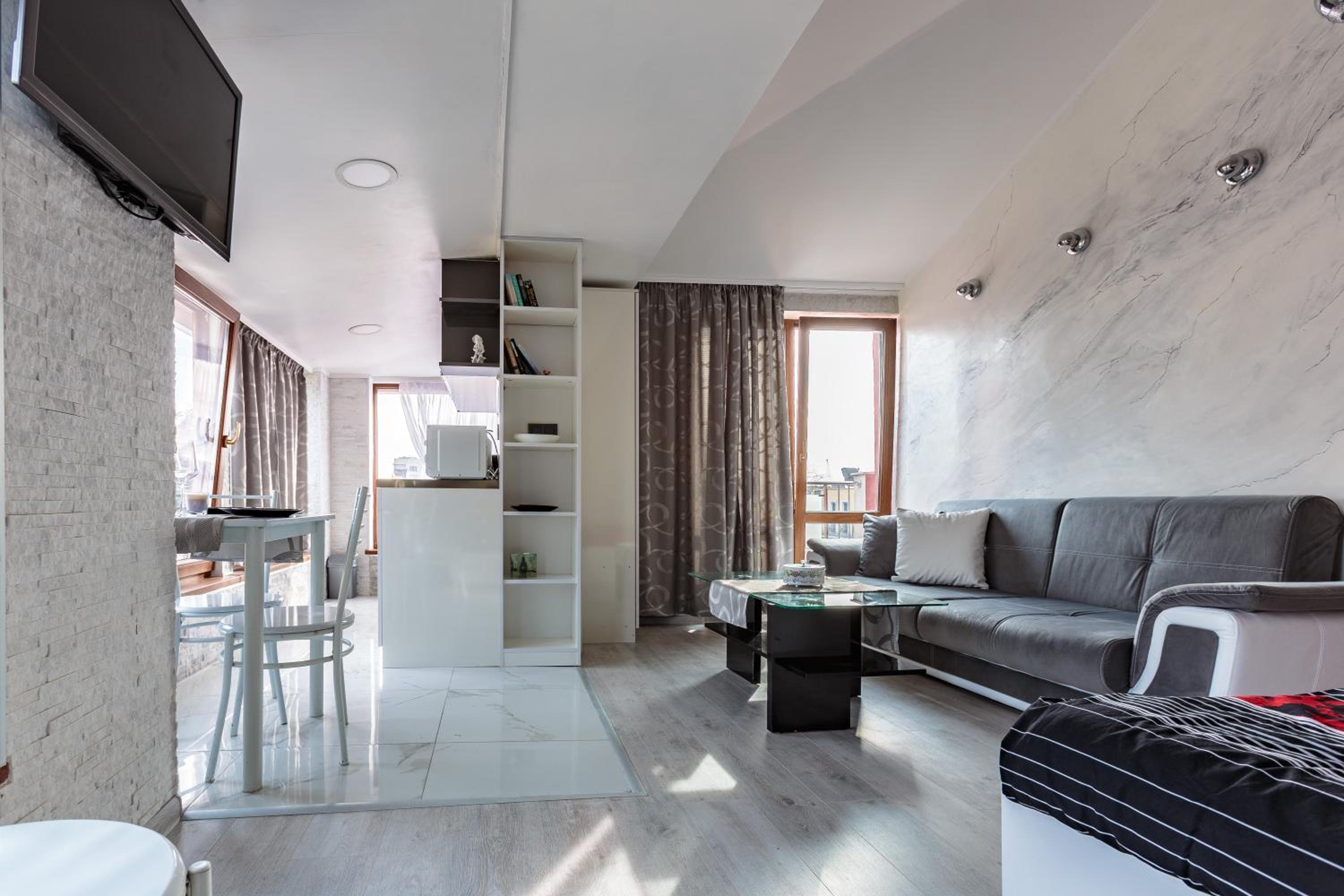 Apart & Rooms Fotinov
