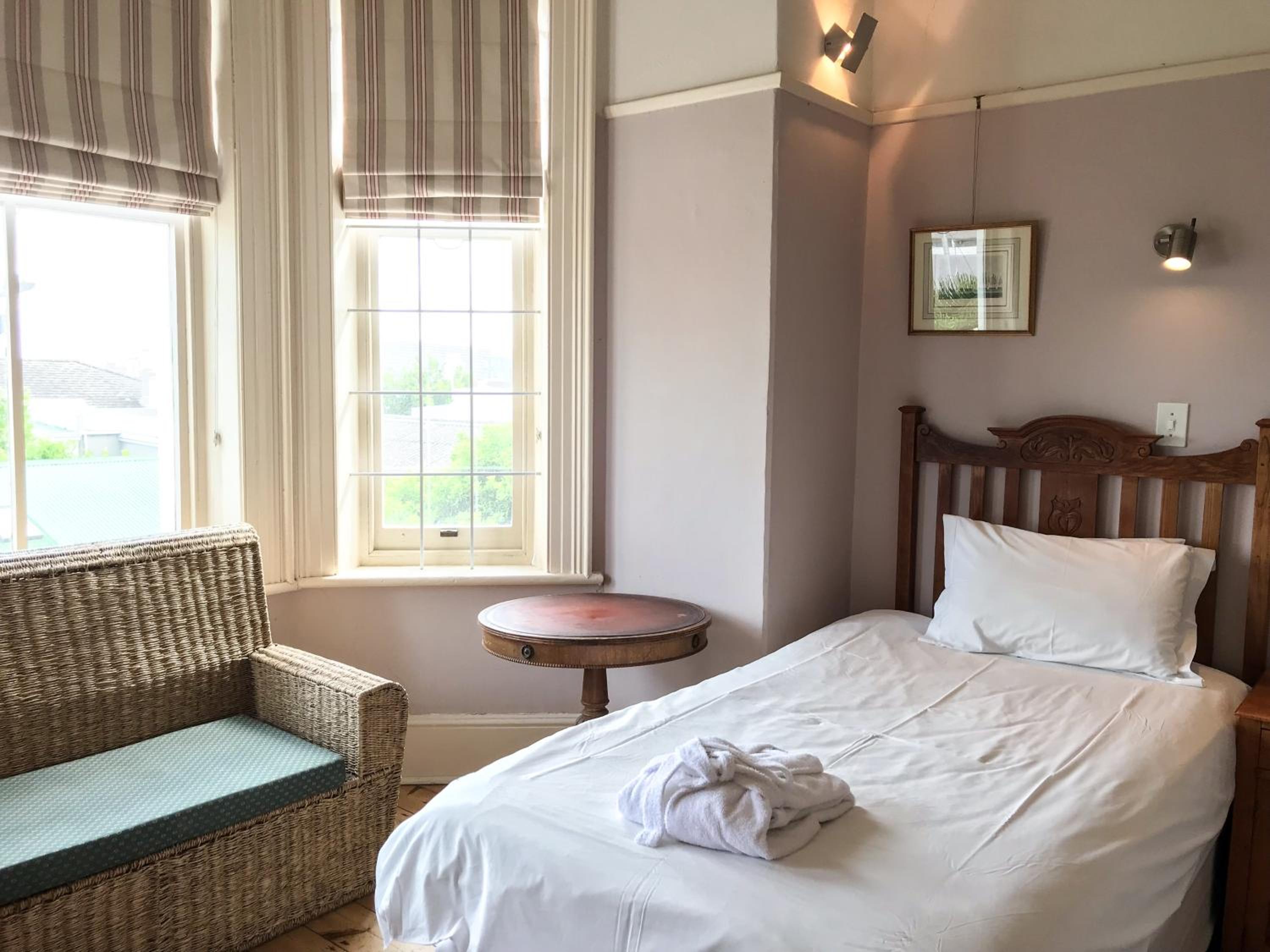 Braeside House Apartments