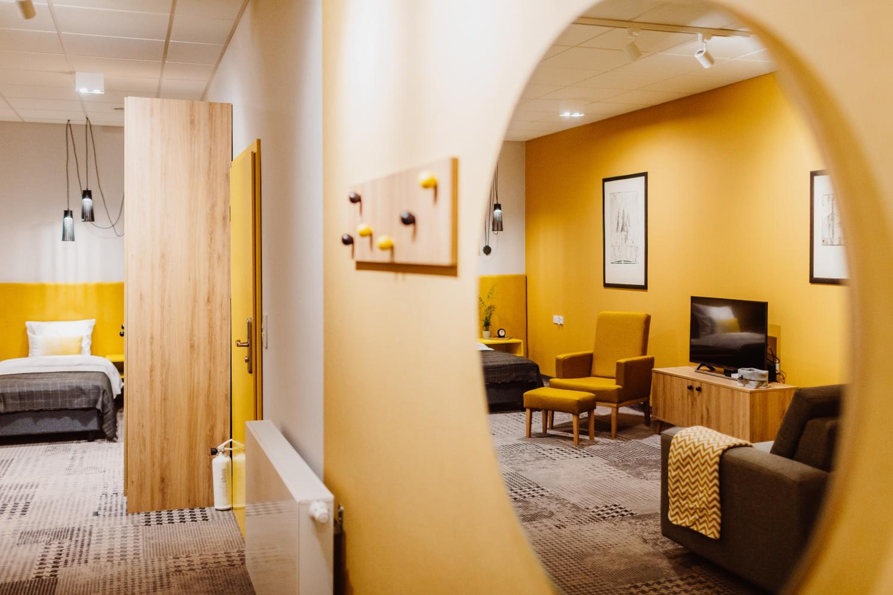 hotel room
