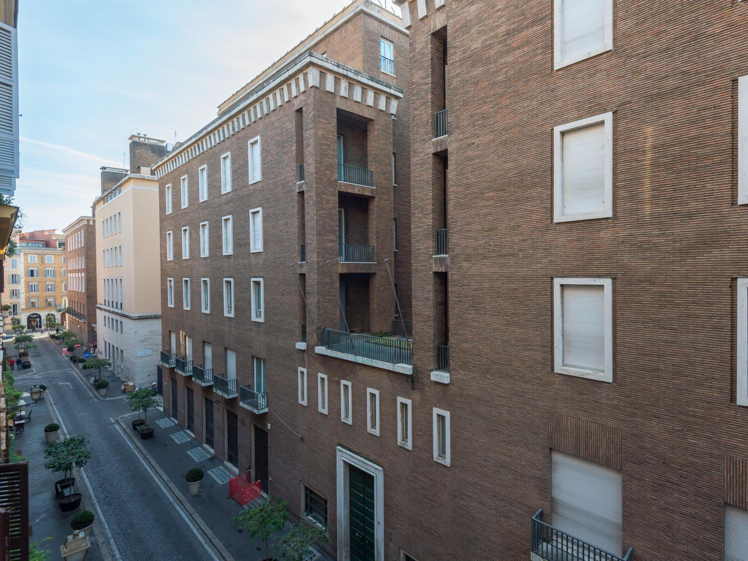 Ara Pacis Luxury Apartments by CapriRooms — Rome photo 2