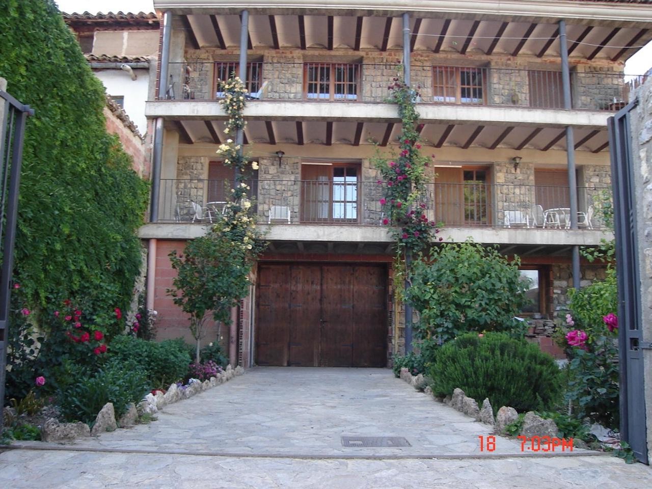 Apartamentos el Portal view 4