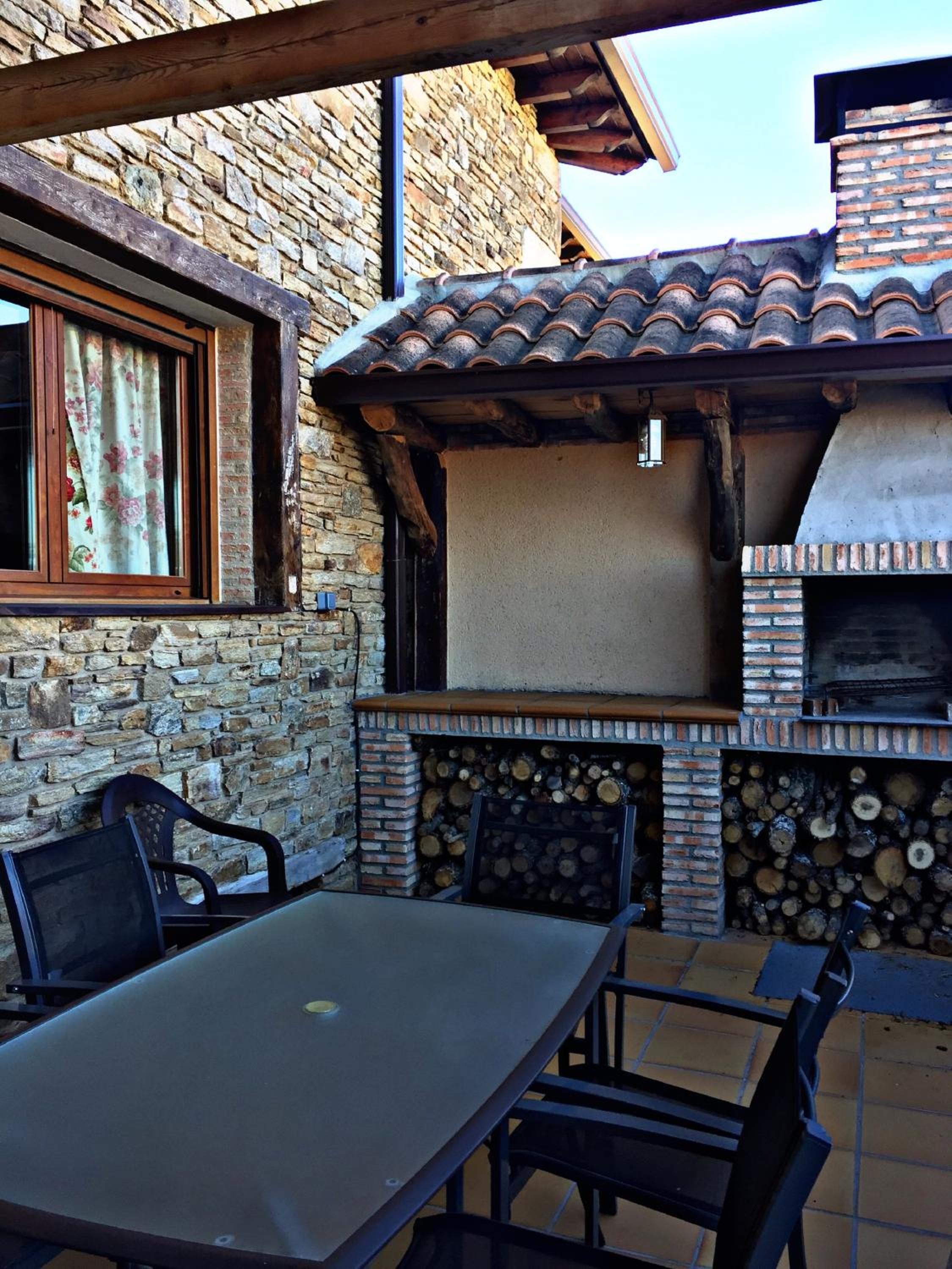 El Corral De Concejo