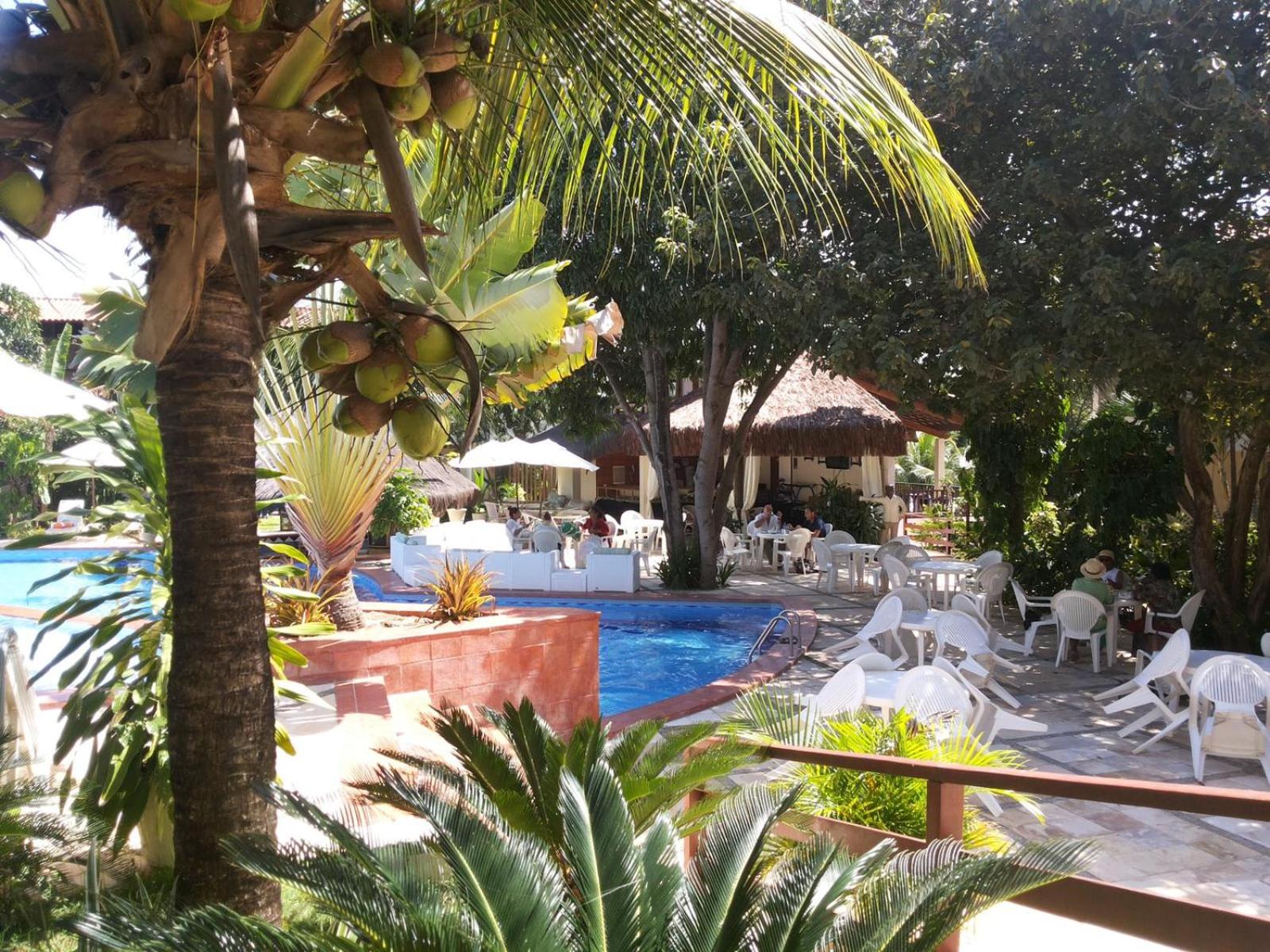RESORT SOLAR PIPA CASA na frente da pisina