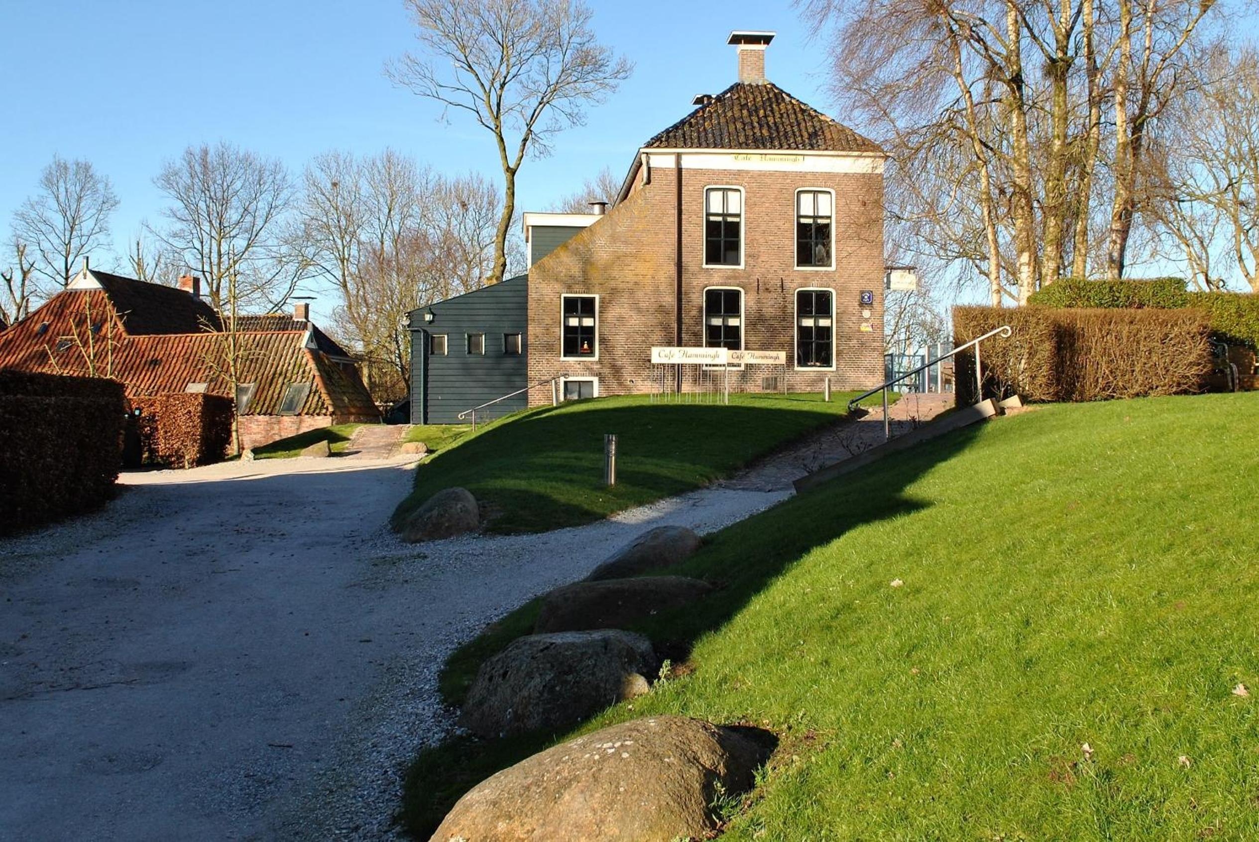 Photo 21