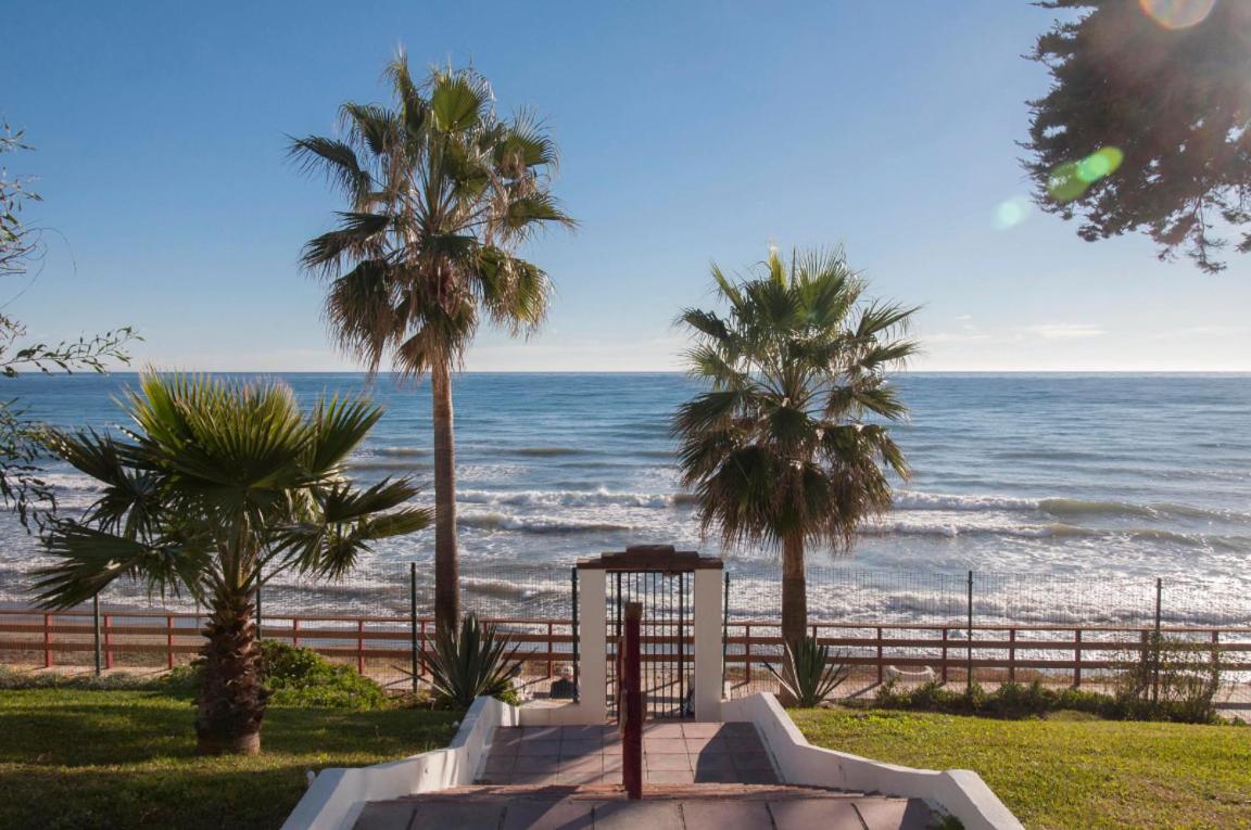 Gem by the beach Calahonda view 2