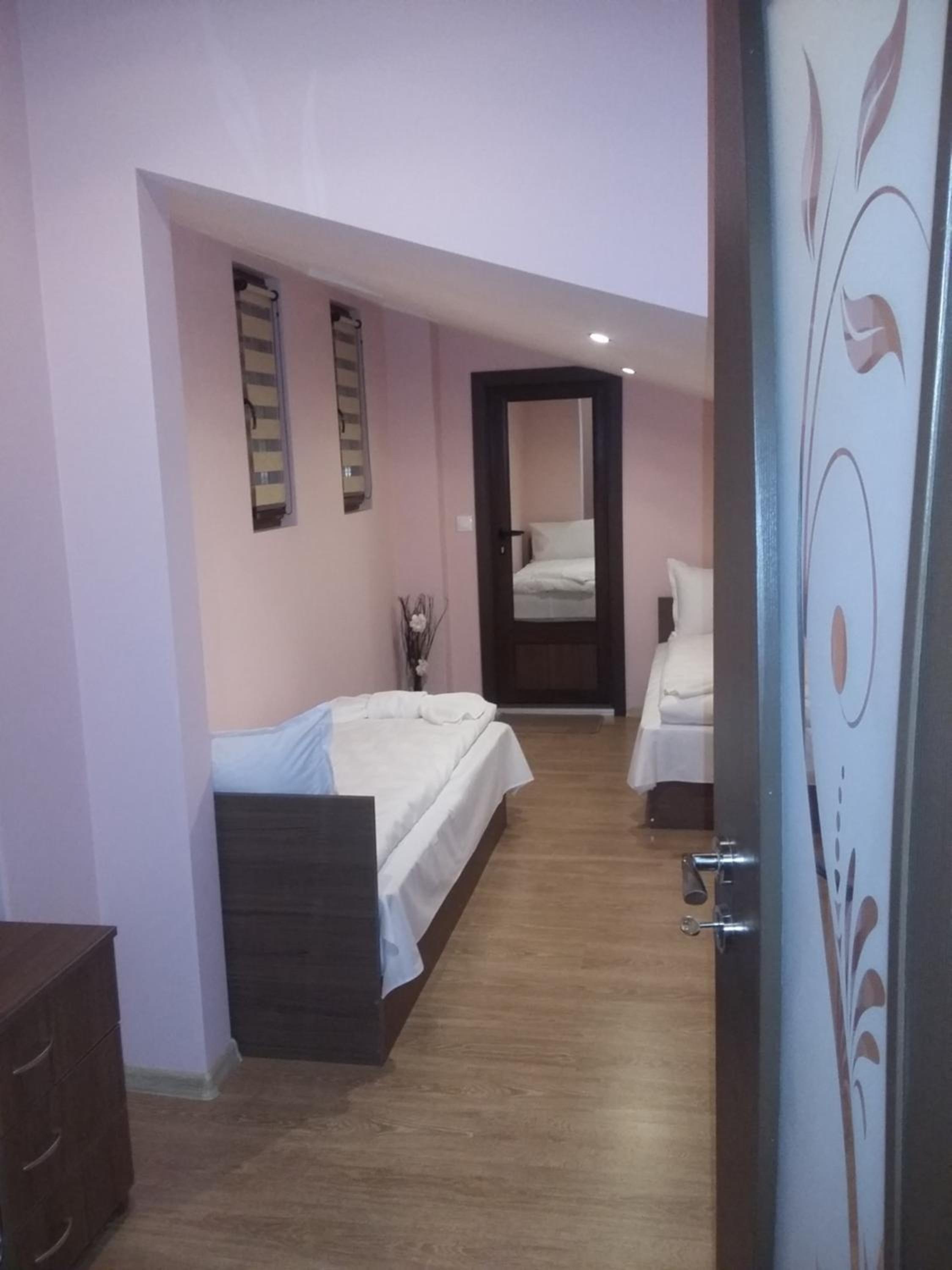 Guest House Ideal