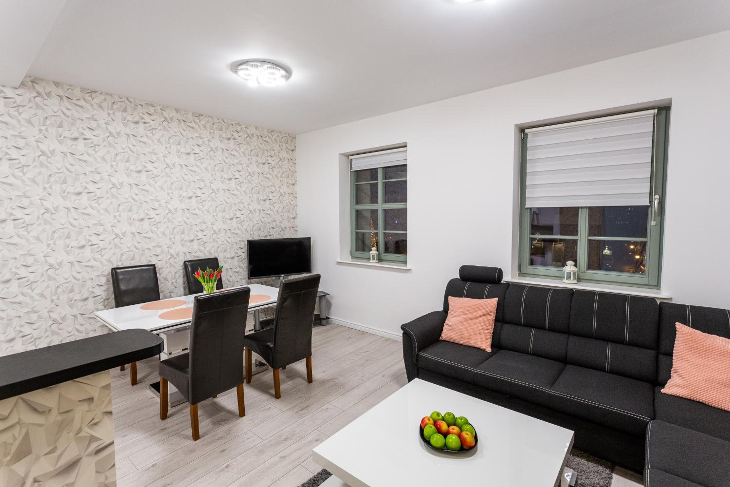 Apartament Rynek Sienny 1 view 2